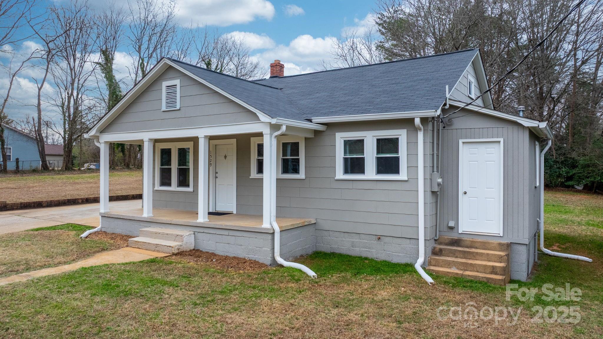 1529 4th Street Property Photo 6
