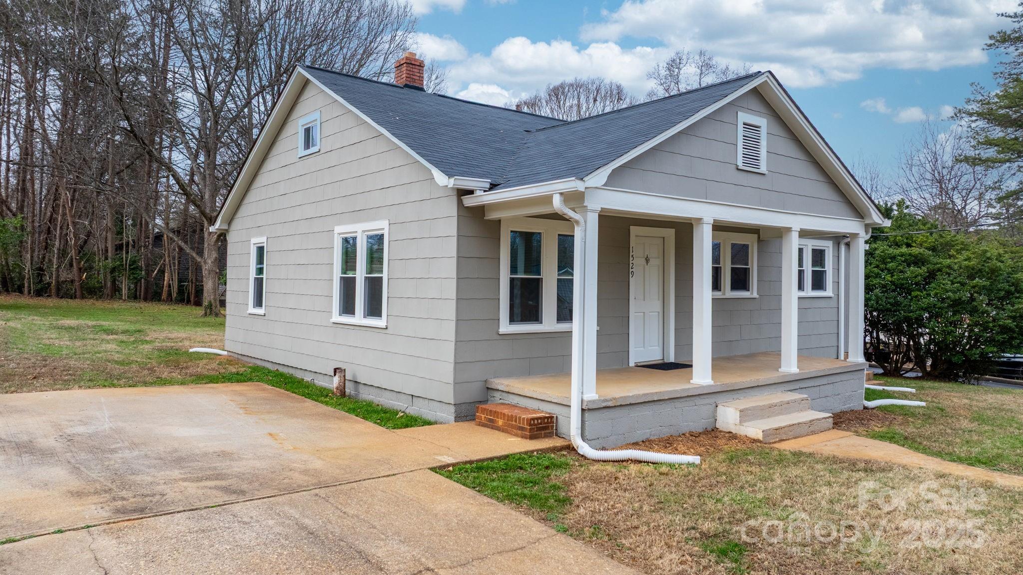 1529 4th Street Property Photo 8