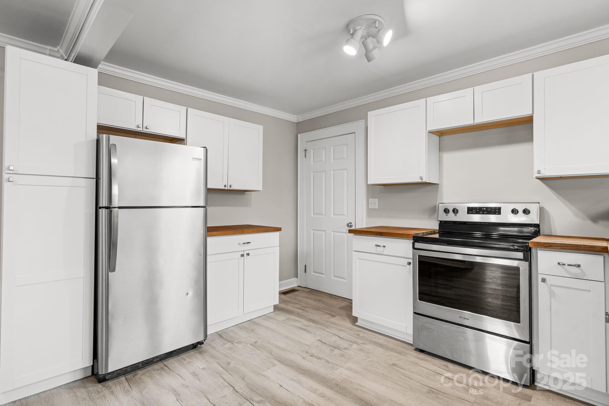 1529 4th Street Property Photo 15