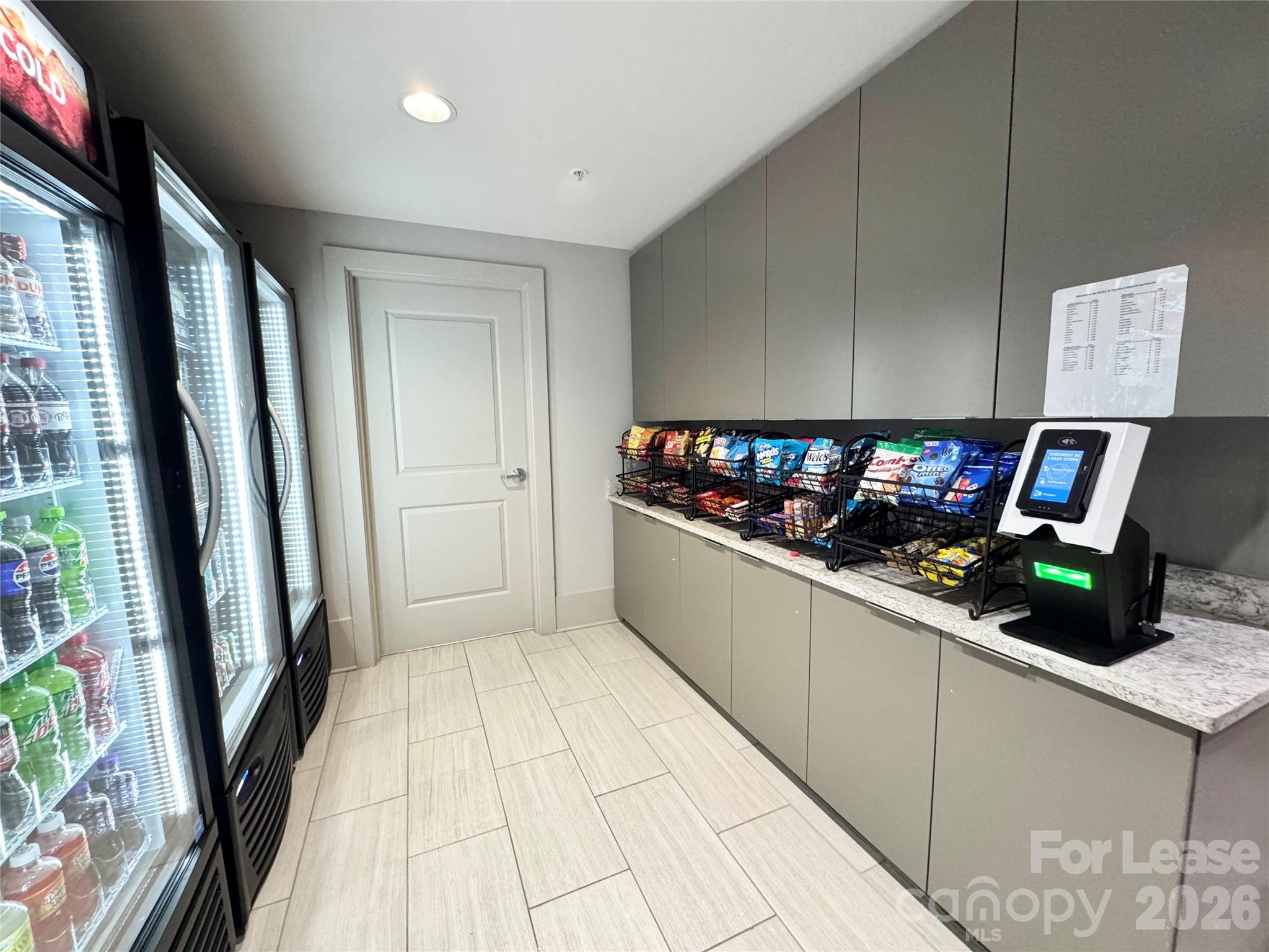 905 Kenilworth Avenue A4a Property Photo 21