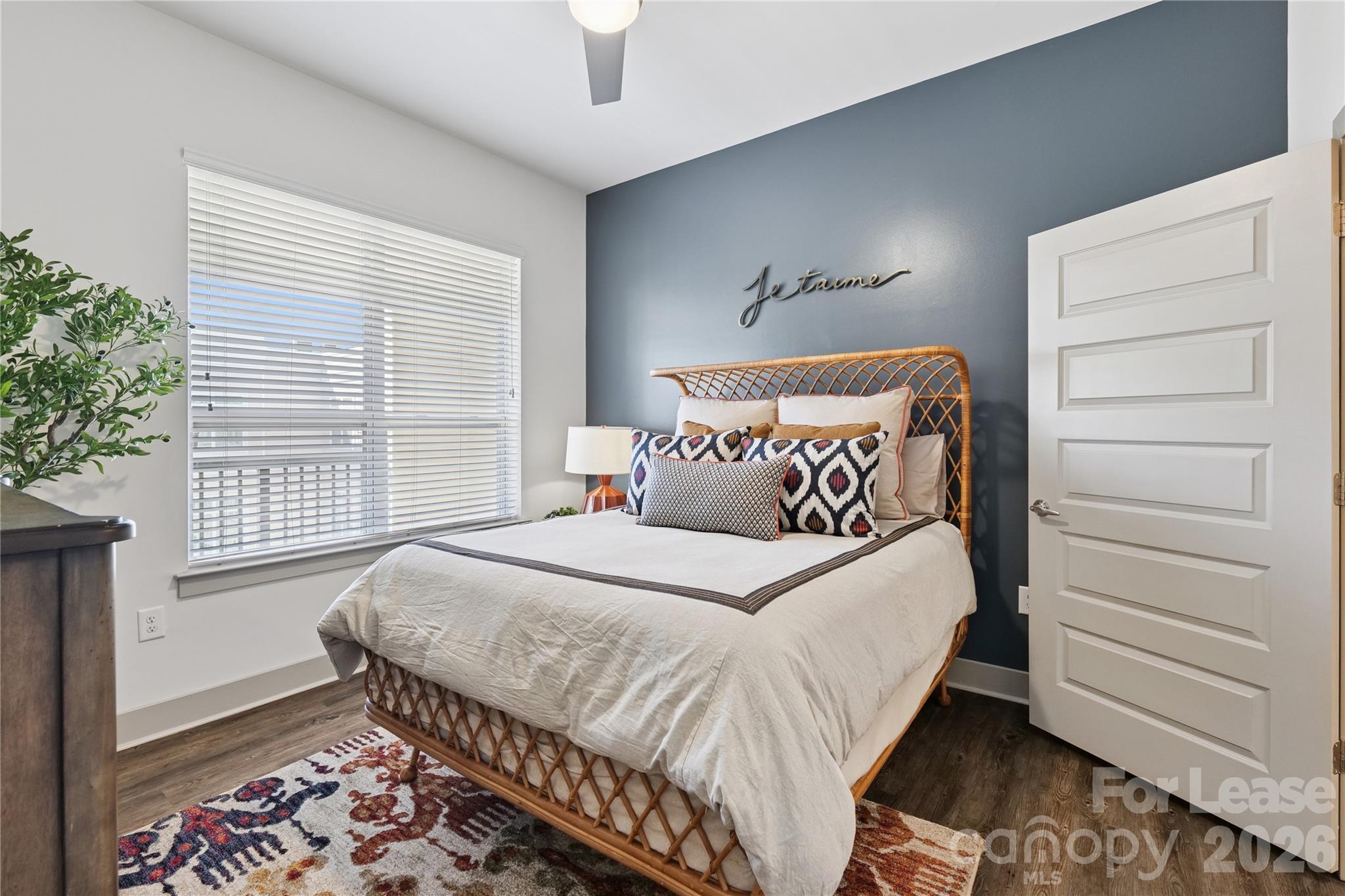 905 Kenilworth Avenue A4a Property Photo 46