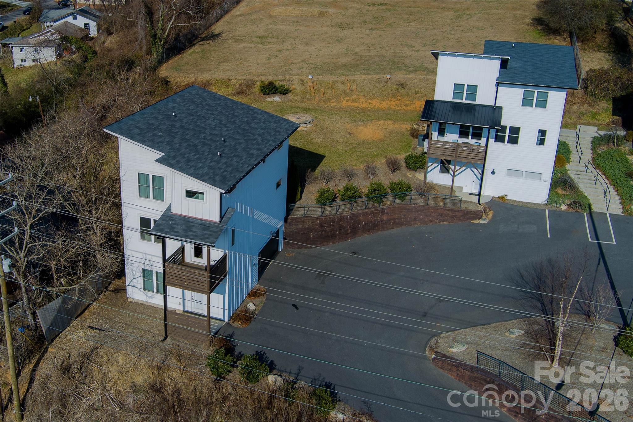 1057, 1061, 1063 Riverside Drive Property Photo 7