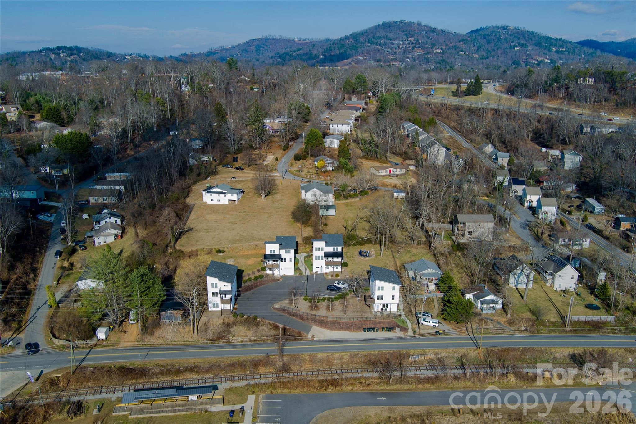 1057, 1061, 1063 Riverside Drive Property Photo 9