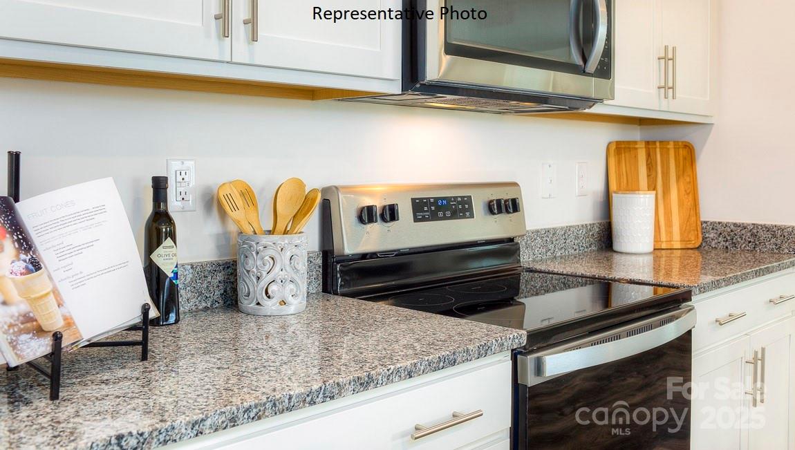1410 Mammoth Road Property Photo 7