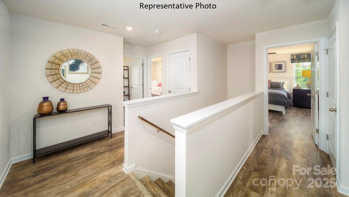 1410 Mammoth Road Property Photo 16