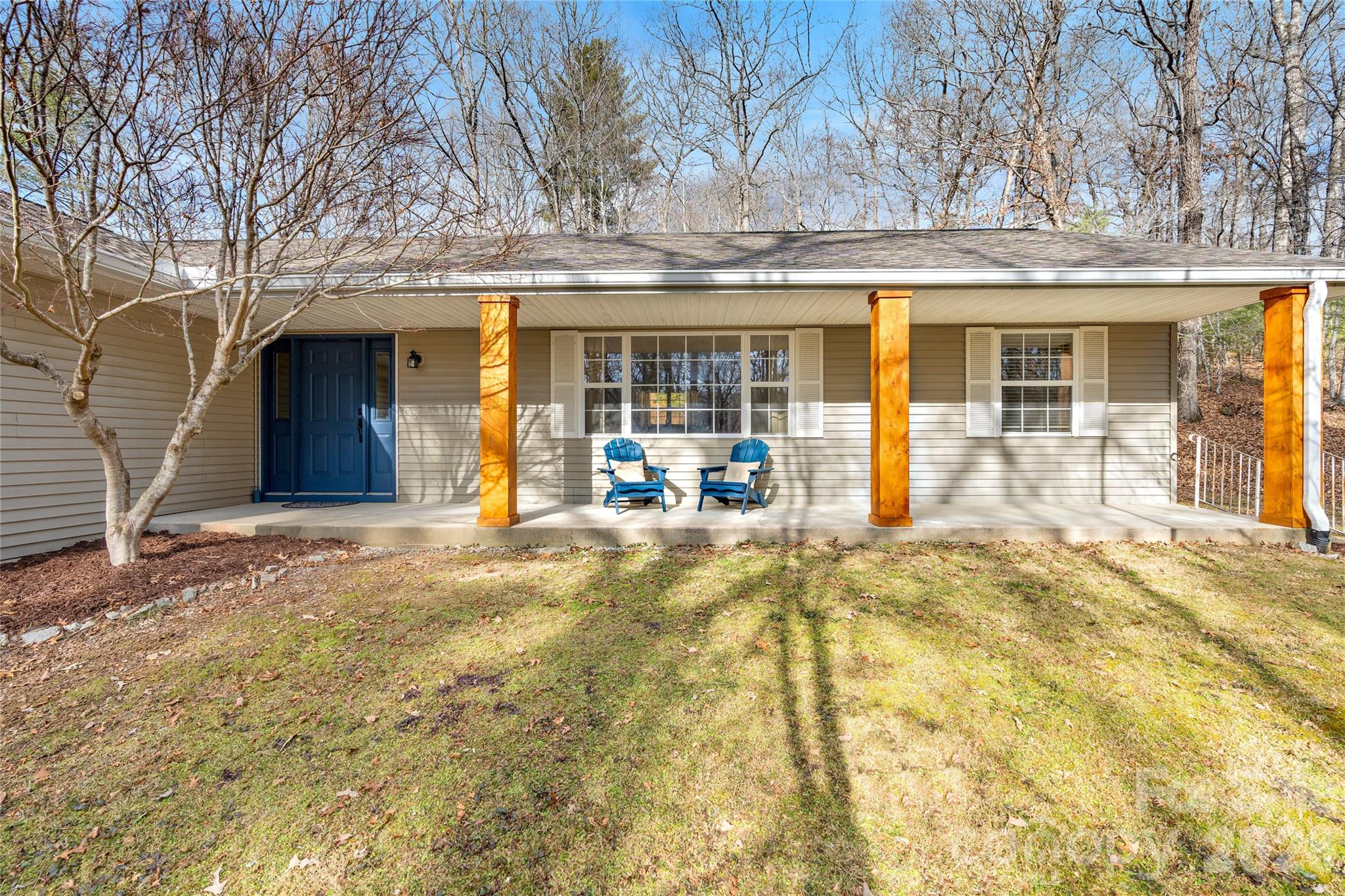 177 Country Road Property Photo 4