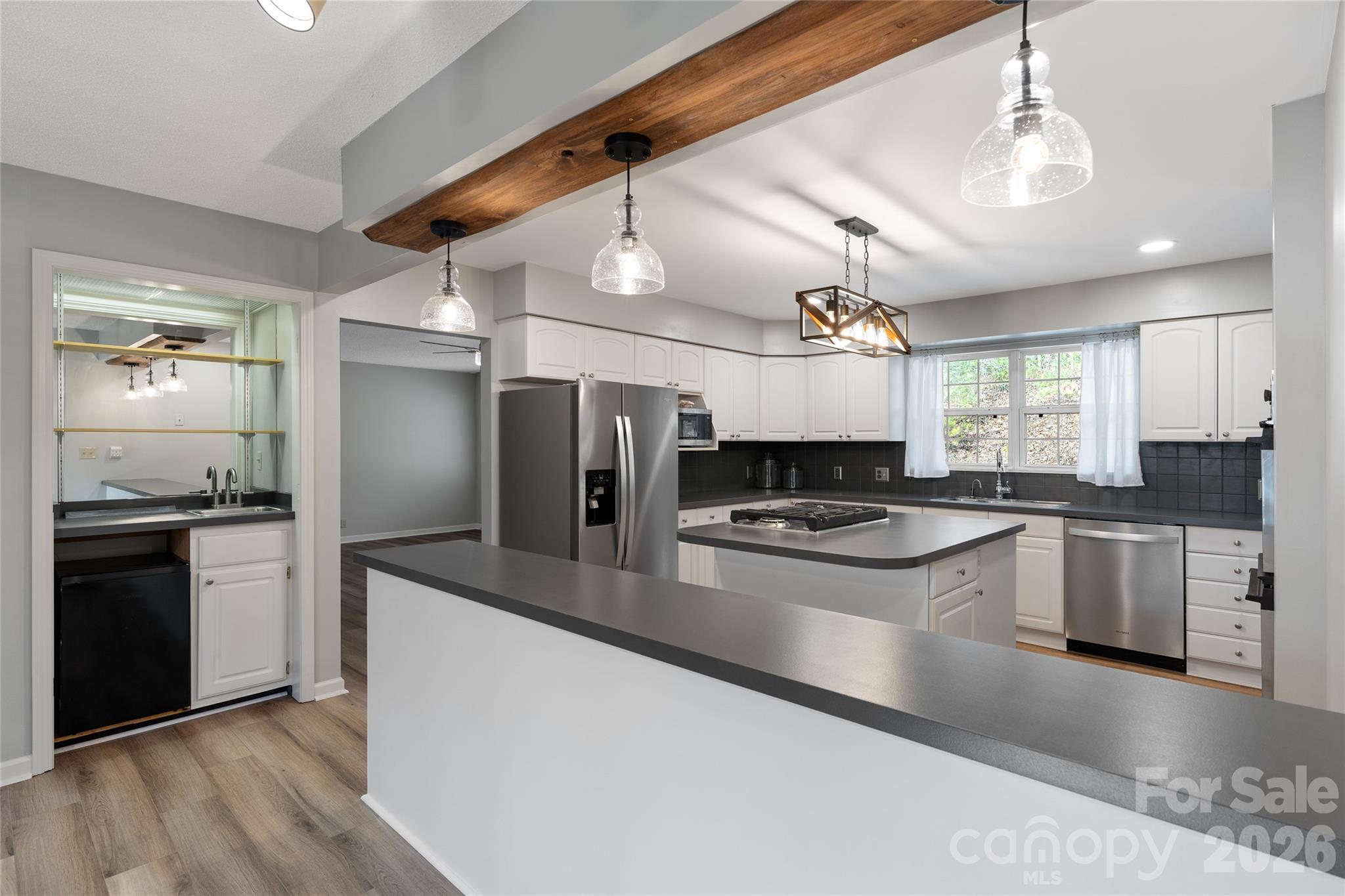 177 Country Road Property Photo 11