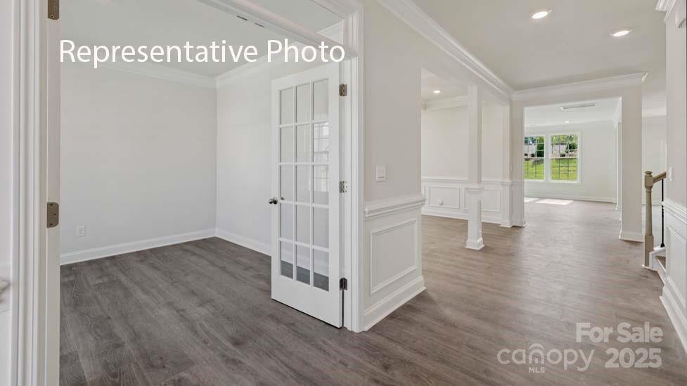 3089 Eclipse Court Property Photo 3
