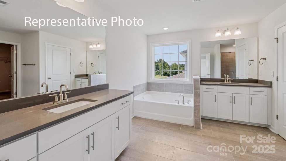 3089 Eclipse Court Property Photo 33