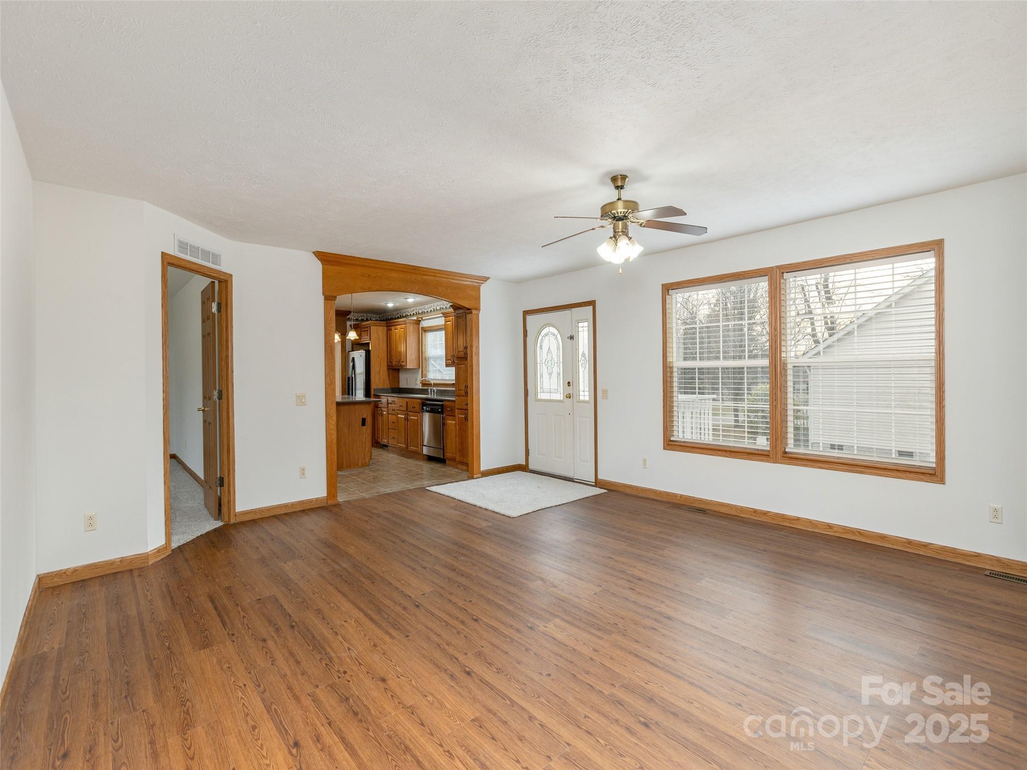 65 Philips Court Property Photo 4