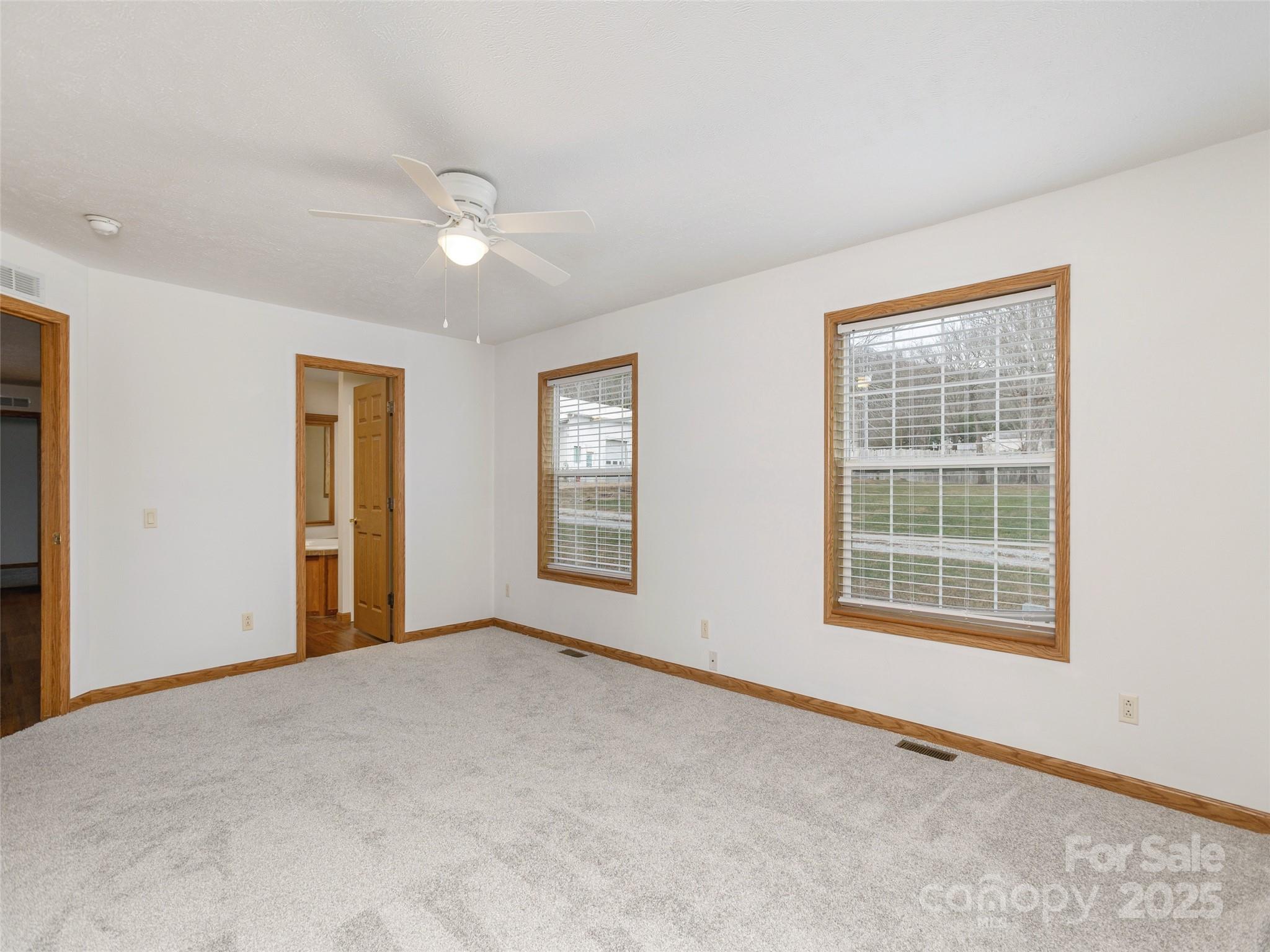 65 Philips Court Property Photo 12