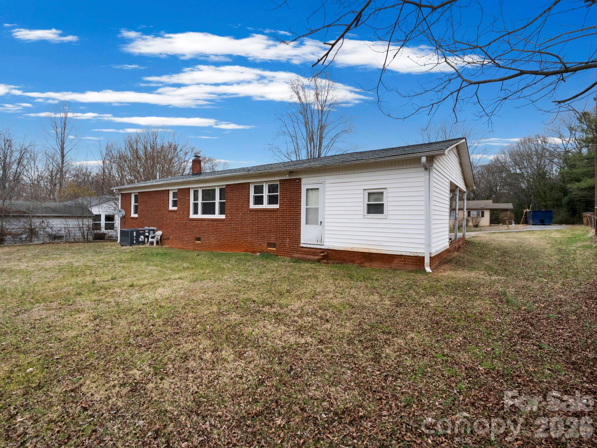 309 Green Street Property Photo 6