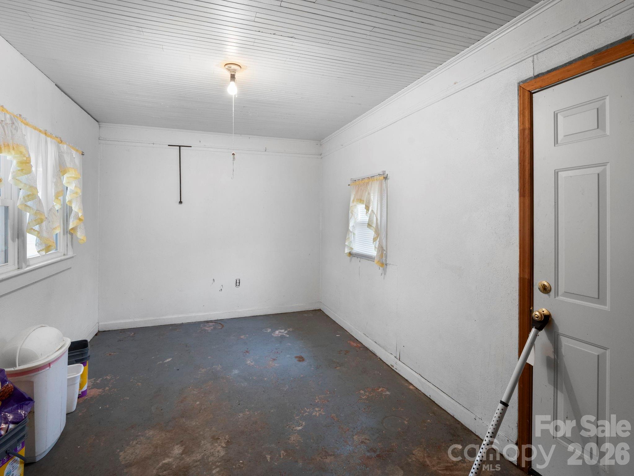 309 Green Street Property Photo 30