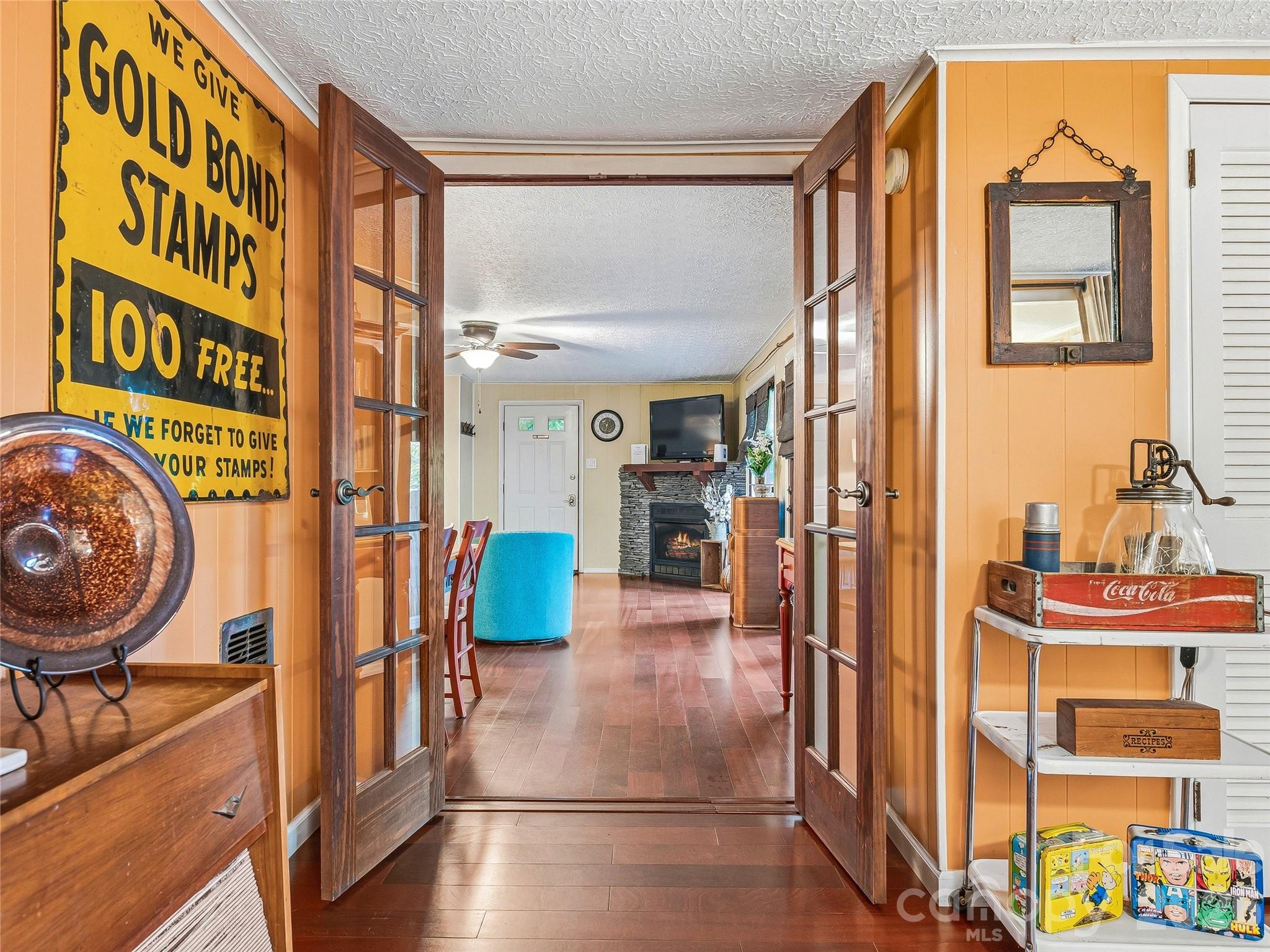 416 S Cherokee Avenue Property Photo 31