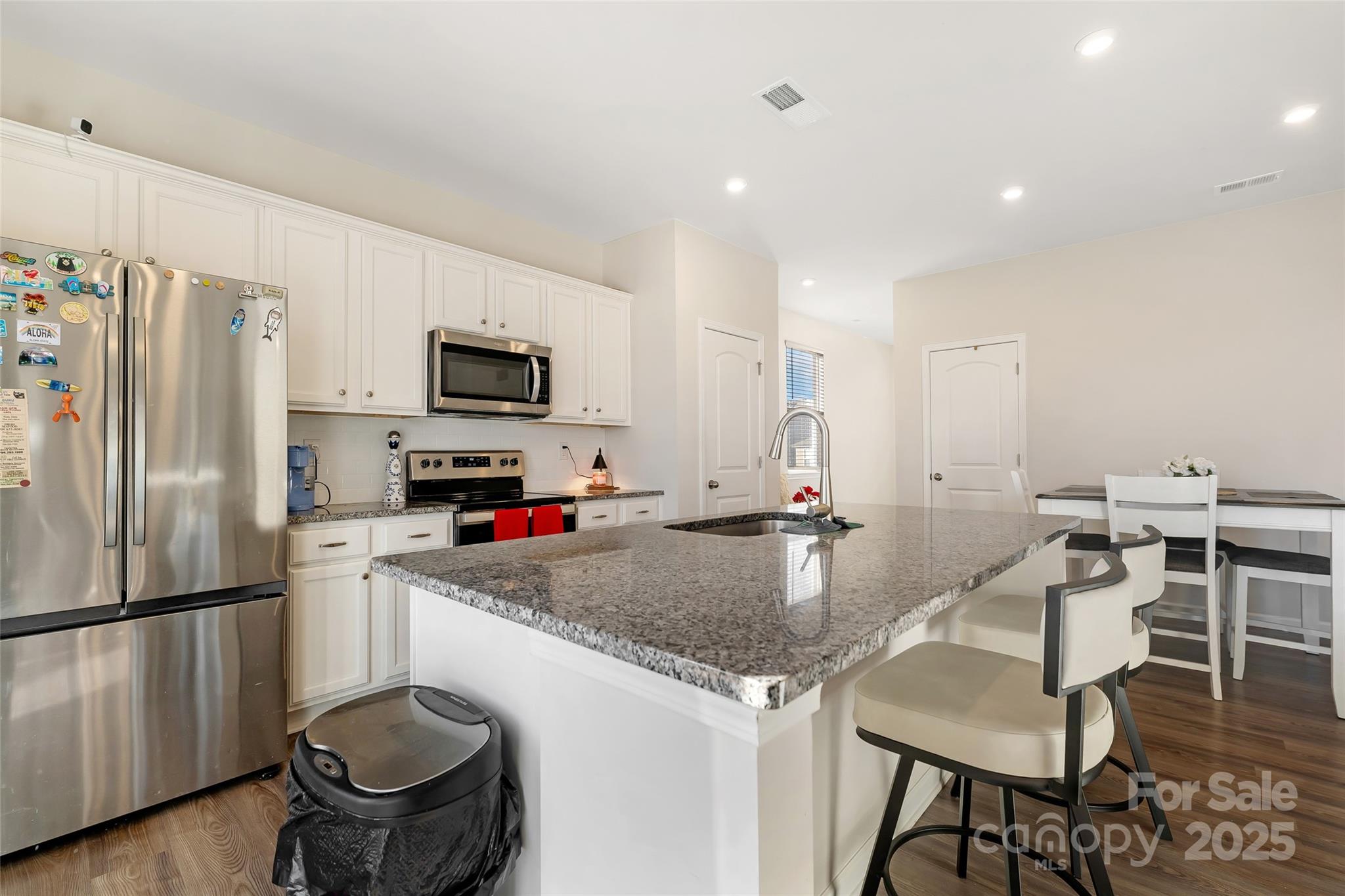 2144 Blue Sky Meadows Drive Property Photo 9