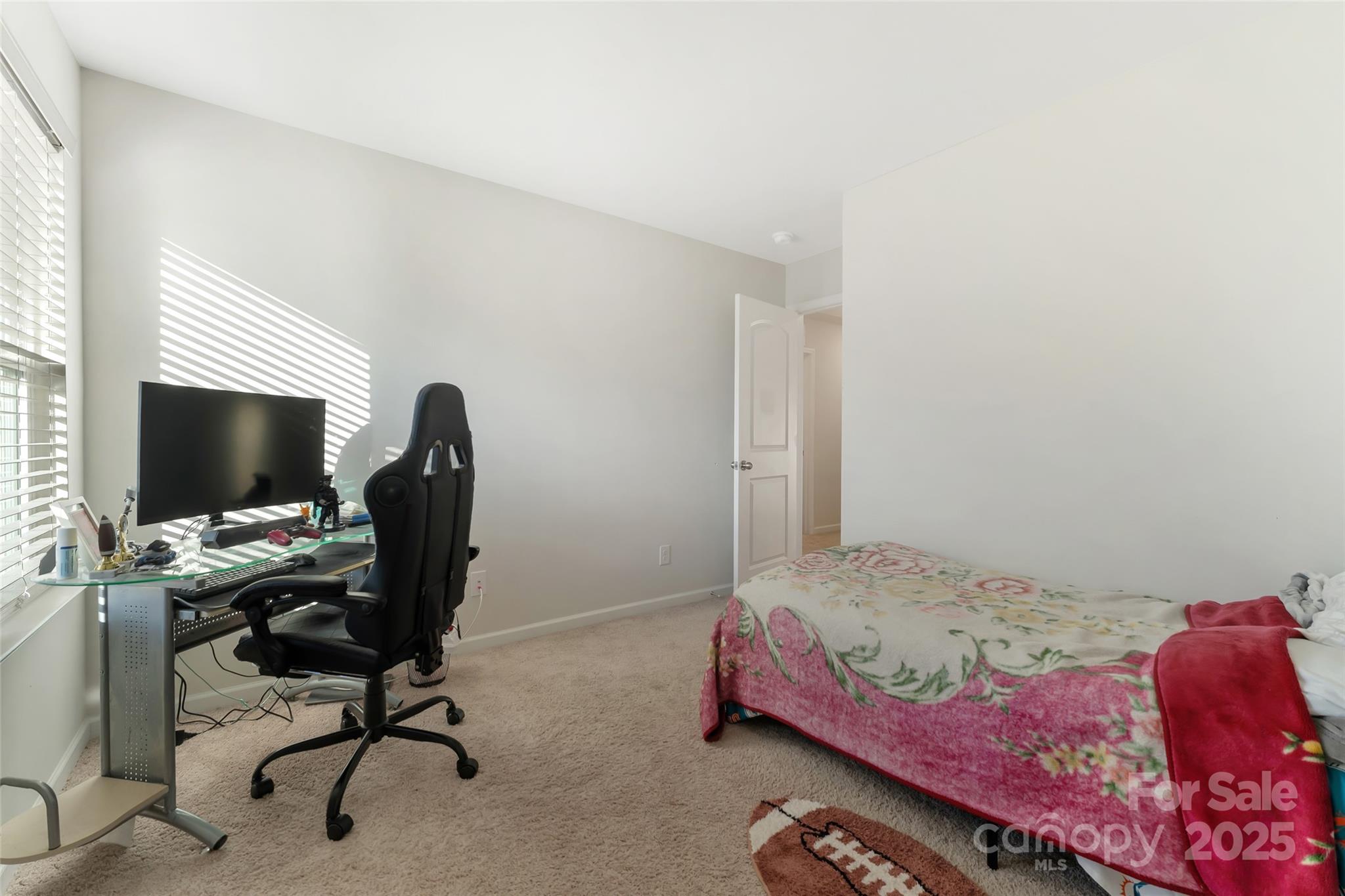 2144 Blue Sky Meadows Drive Property Photo 23