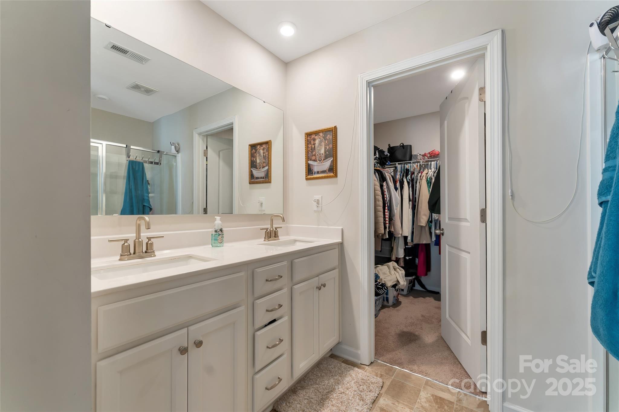 2144 Blue Sky Meadows Drive Property Photo 28