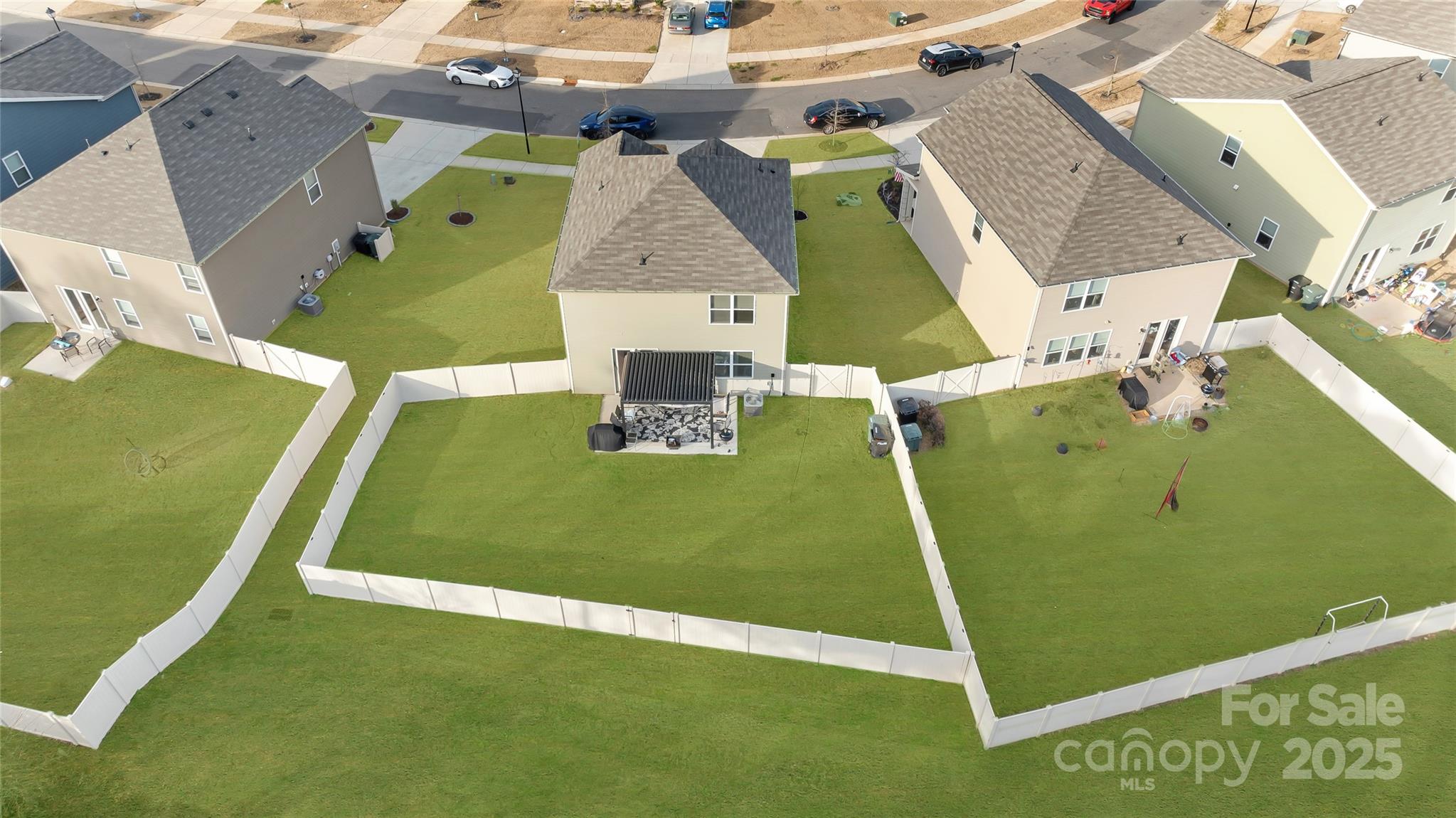 2144 Blue Sky Meadows Drive Property Photo 35