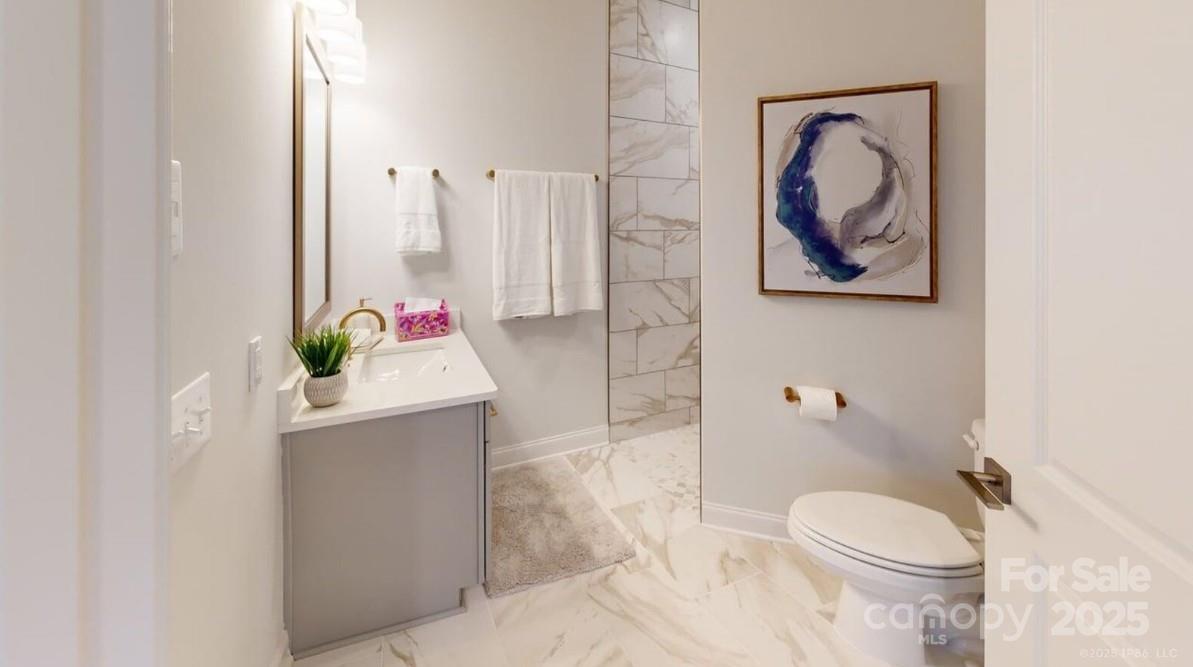 4156 Creek Bridge Circle 115 Property Photo 4
