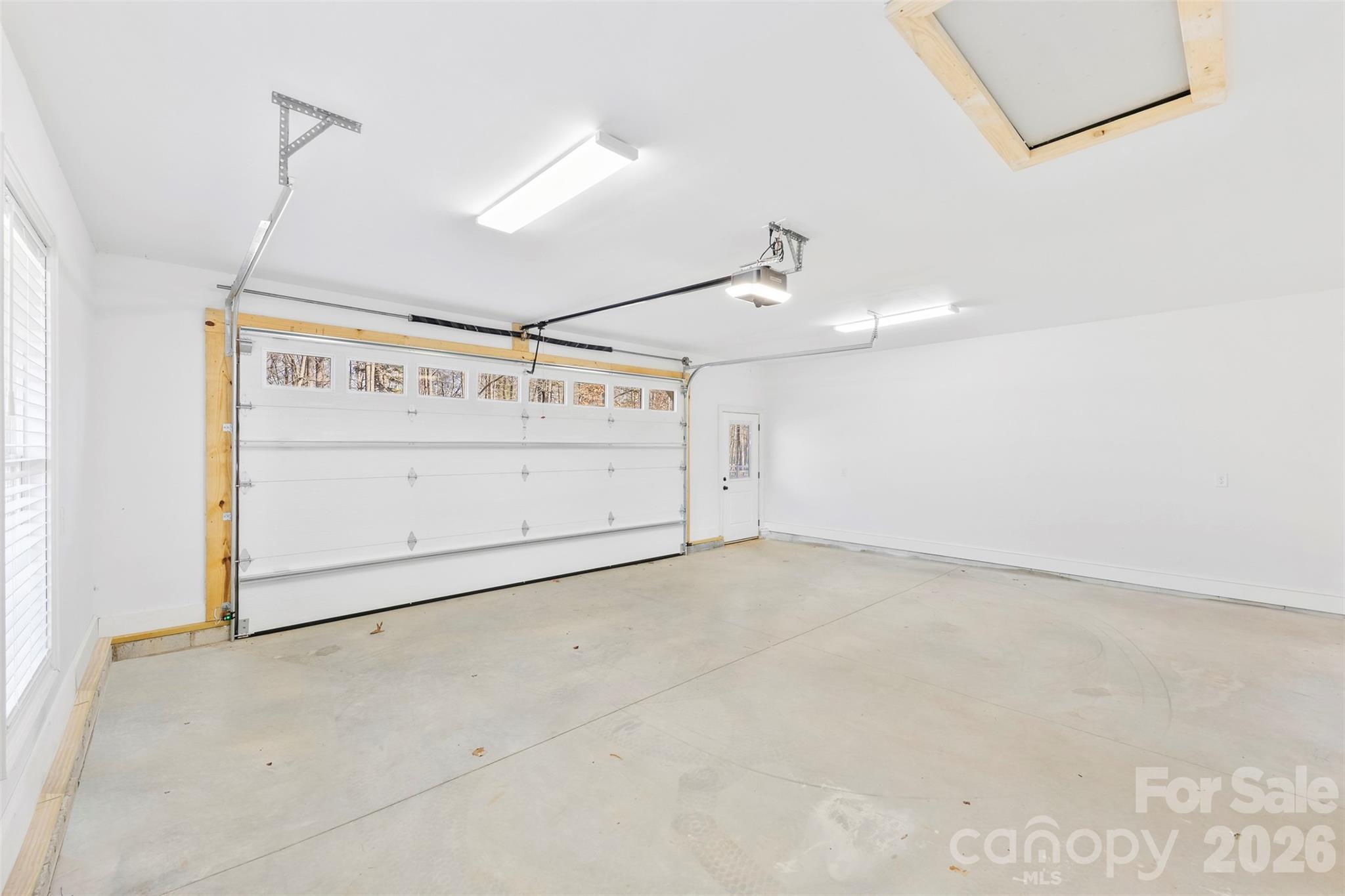 516 Lands End Trail Property Photo 40