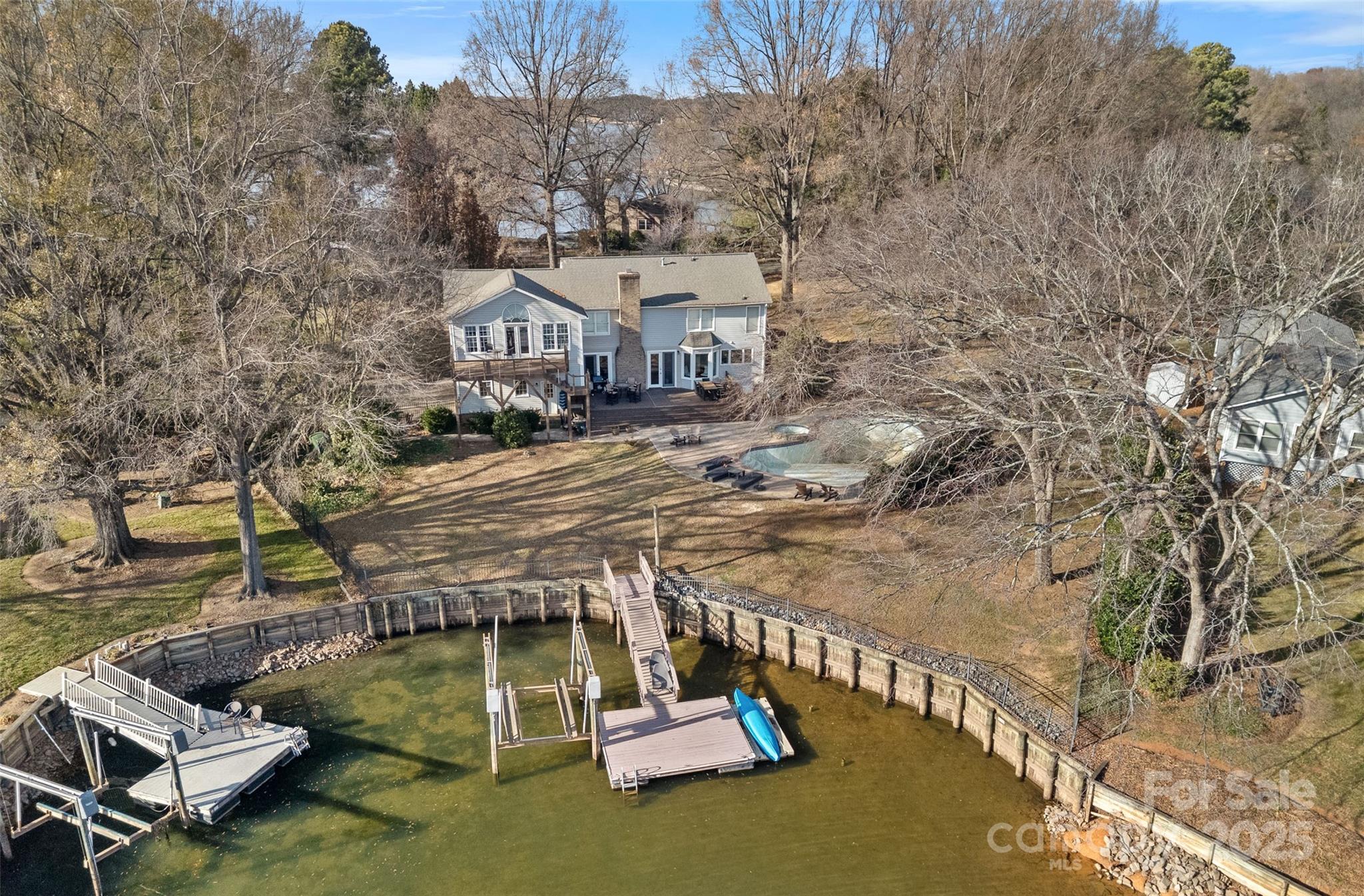 18032 Nantz Road Property Photo 8