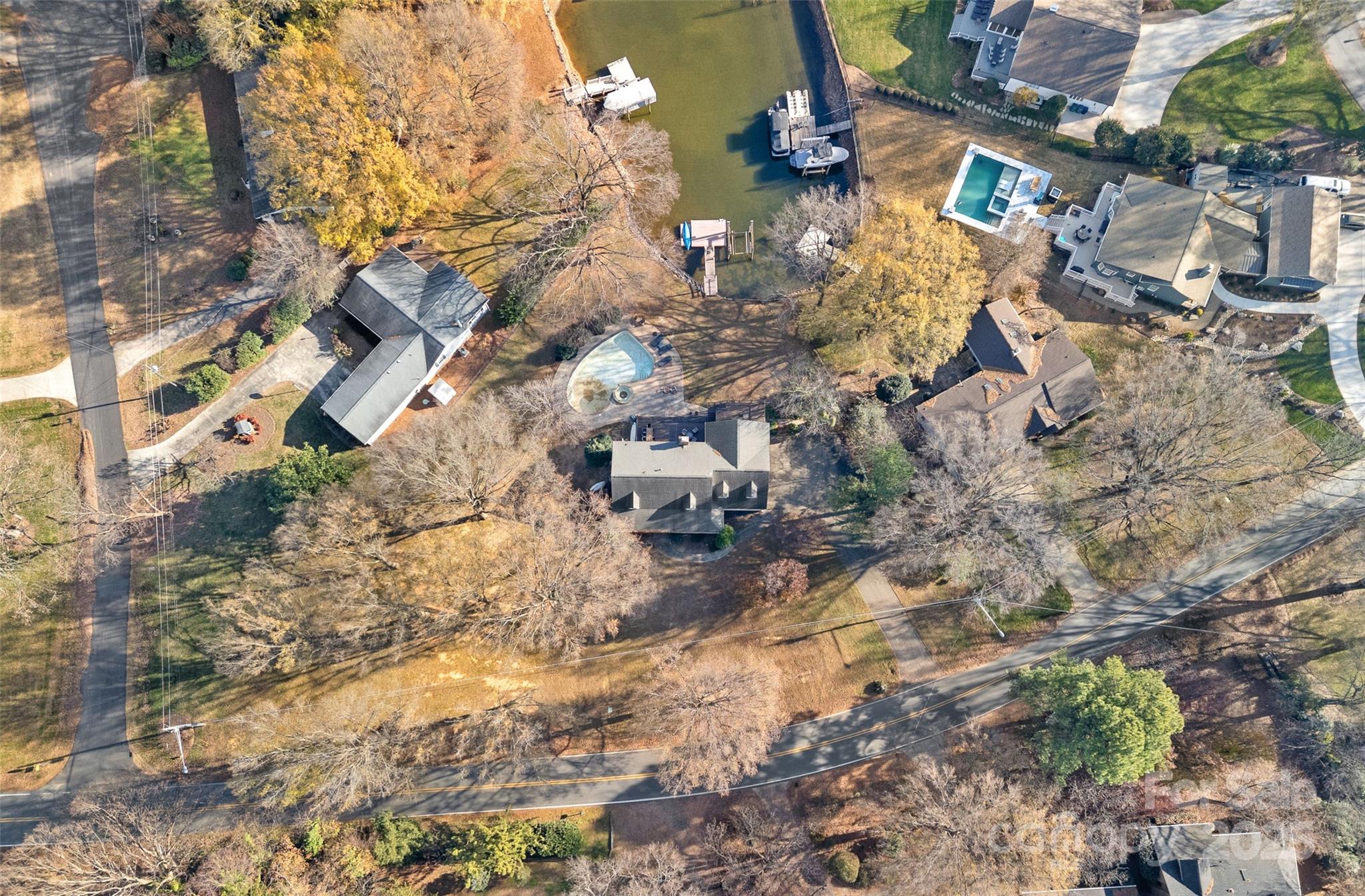 18032 Nantz Road Property Photo 16