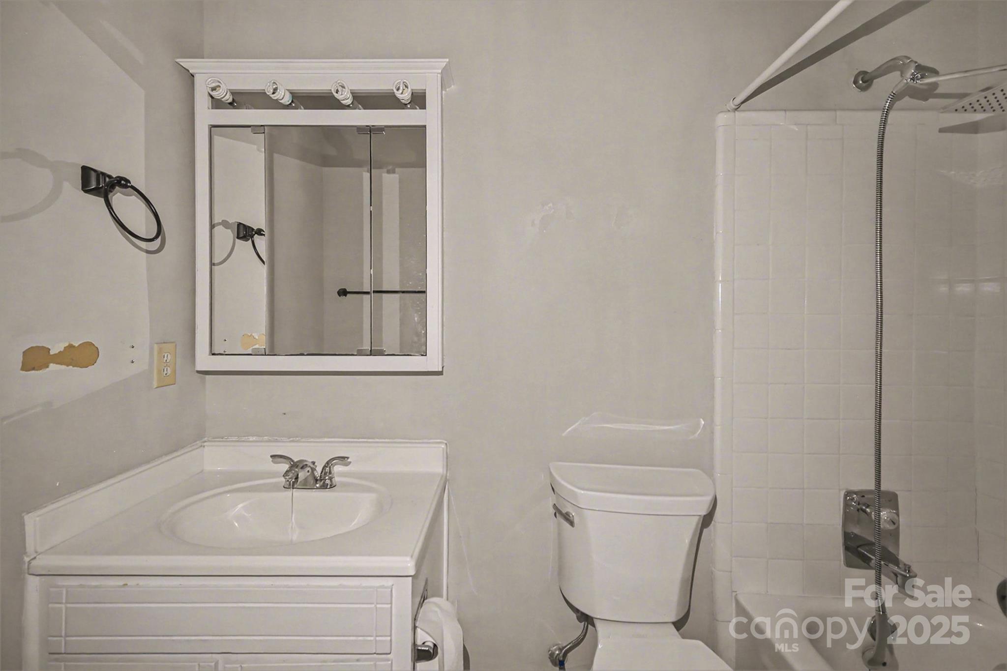 7913 Horse Chestnut Lane Property Photo 34