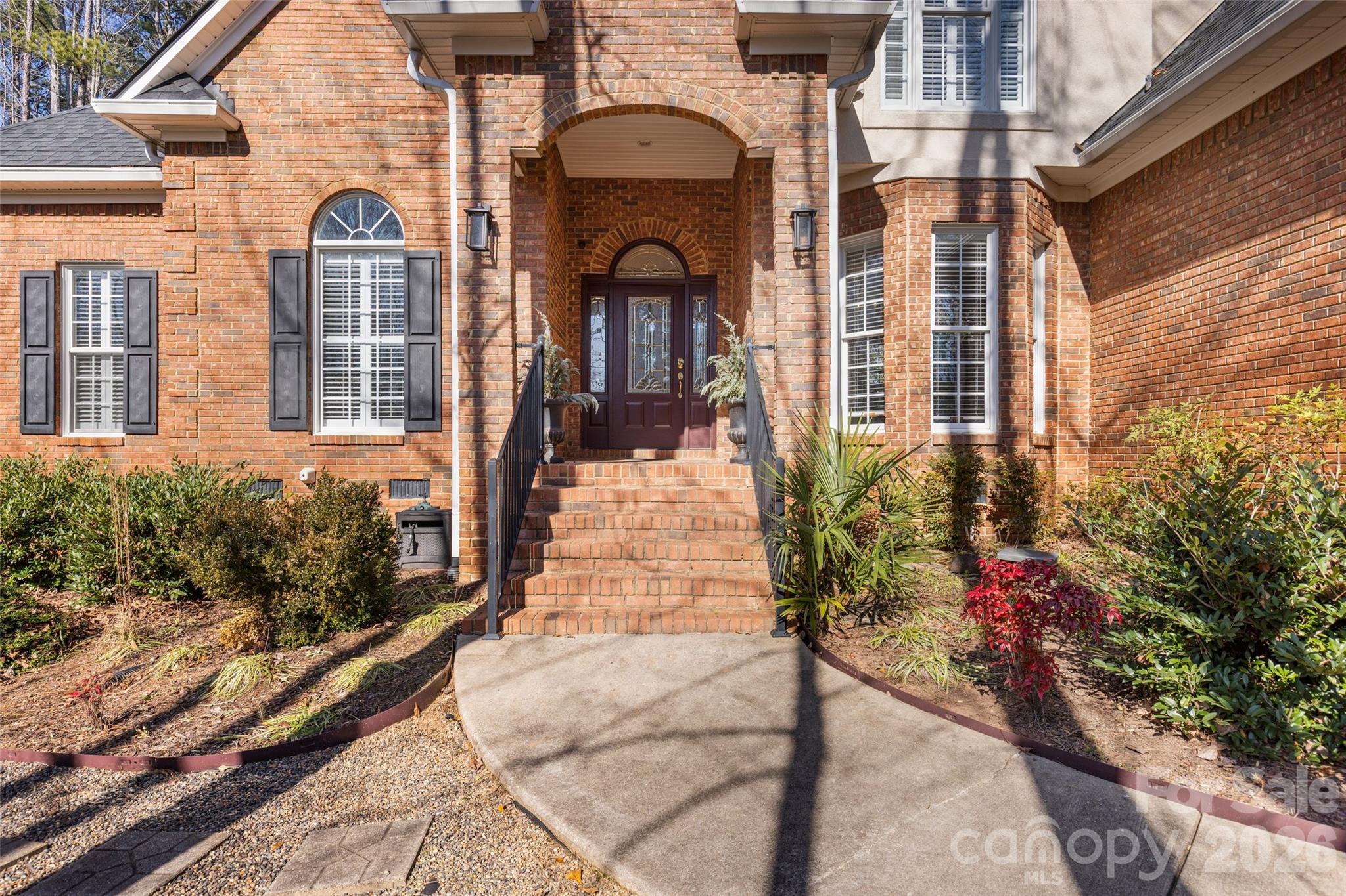30 Winged Foot Court Property Photo 1