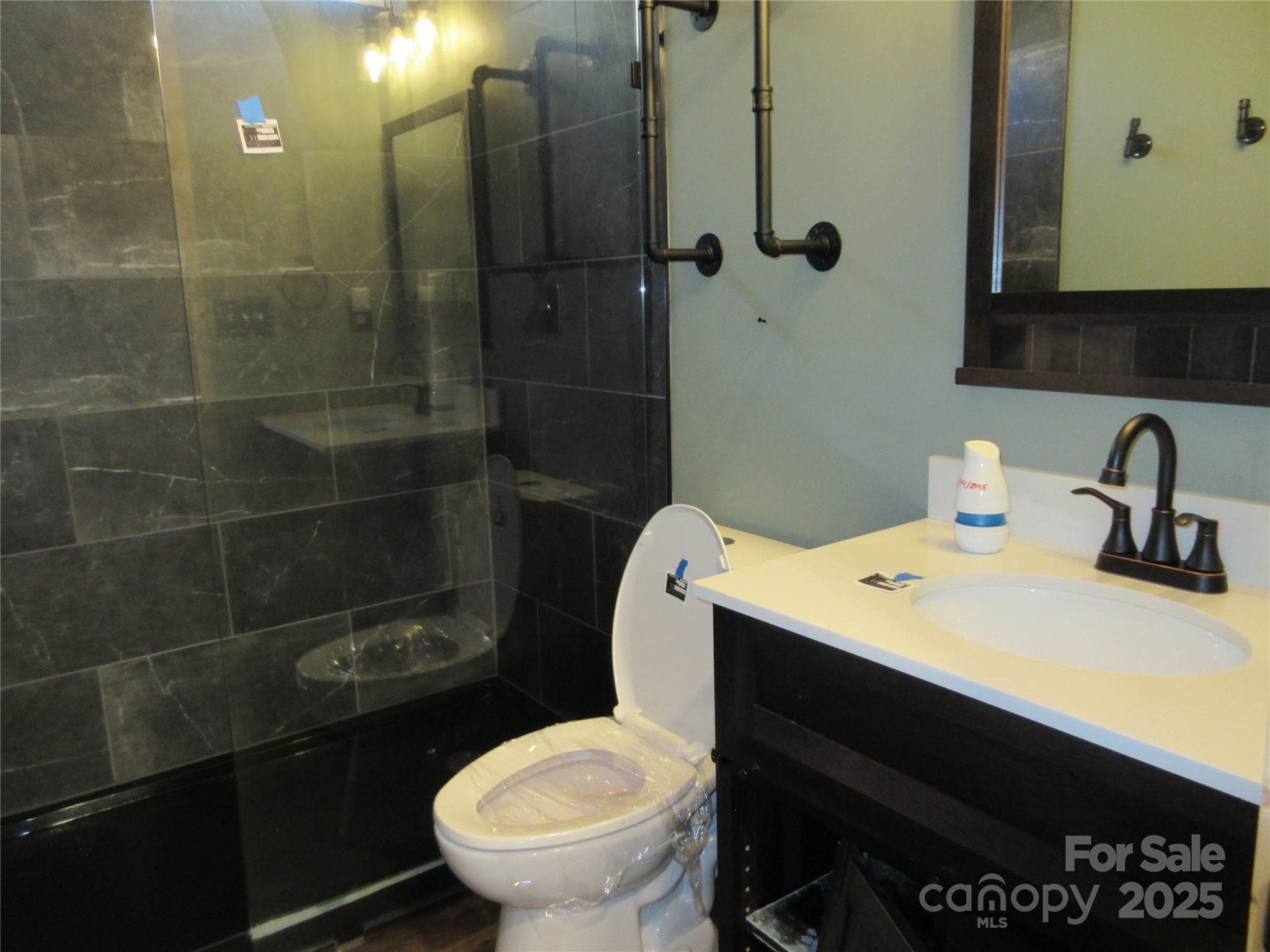 30 Rainbow Lake Circle Property Photo 5