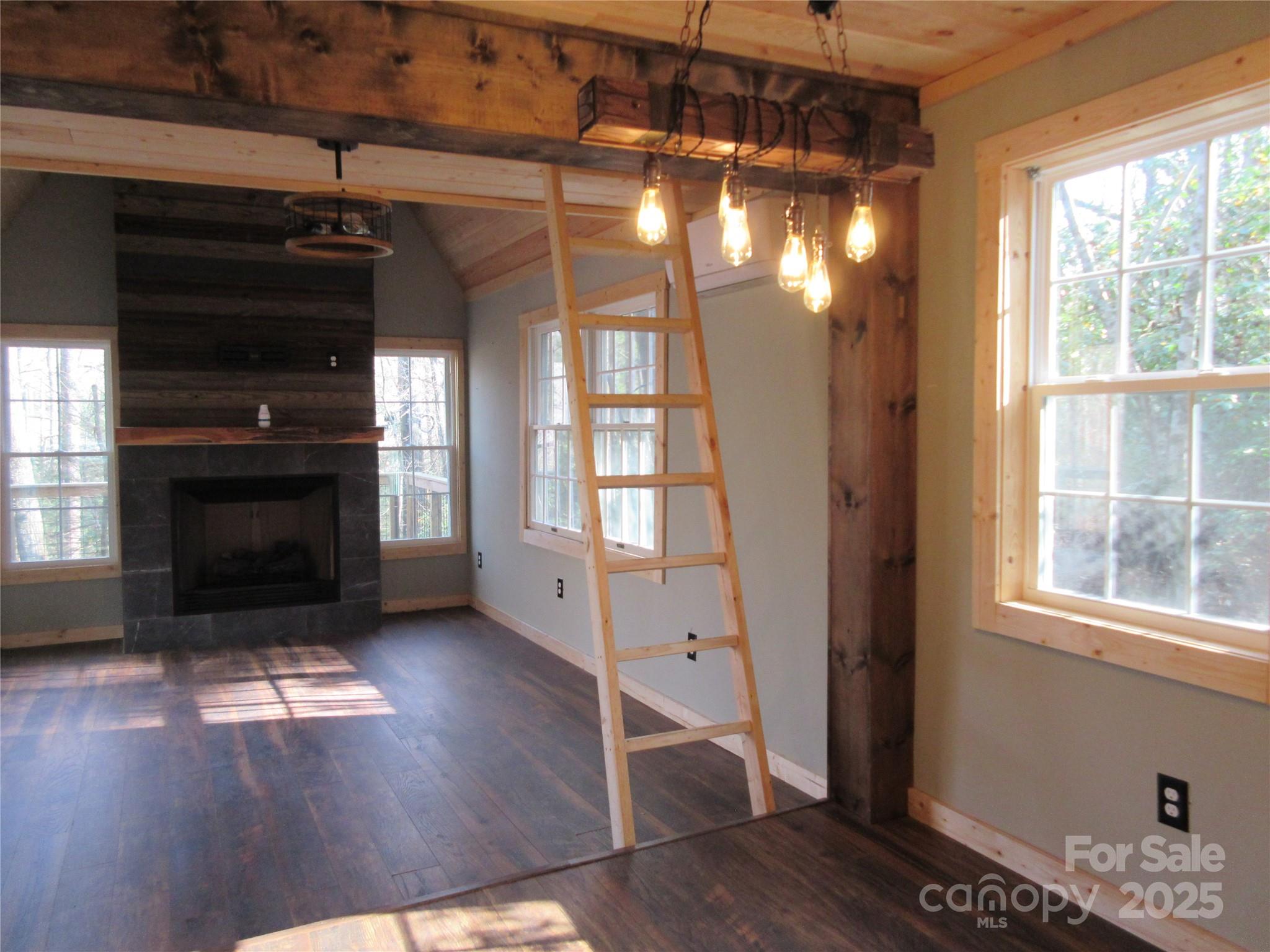 30 Rainbow Lake Circle Property Photo 9