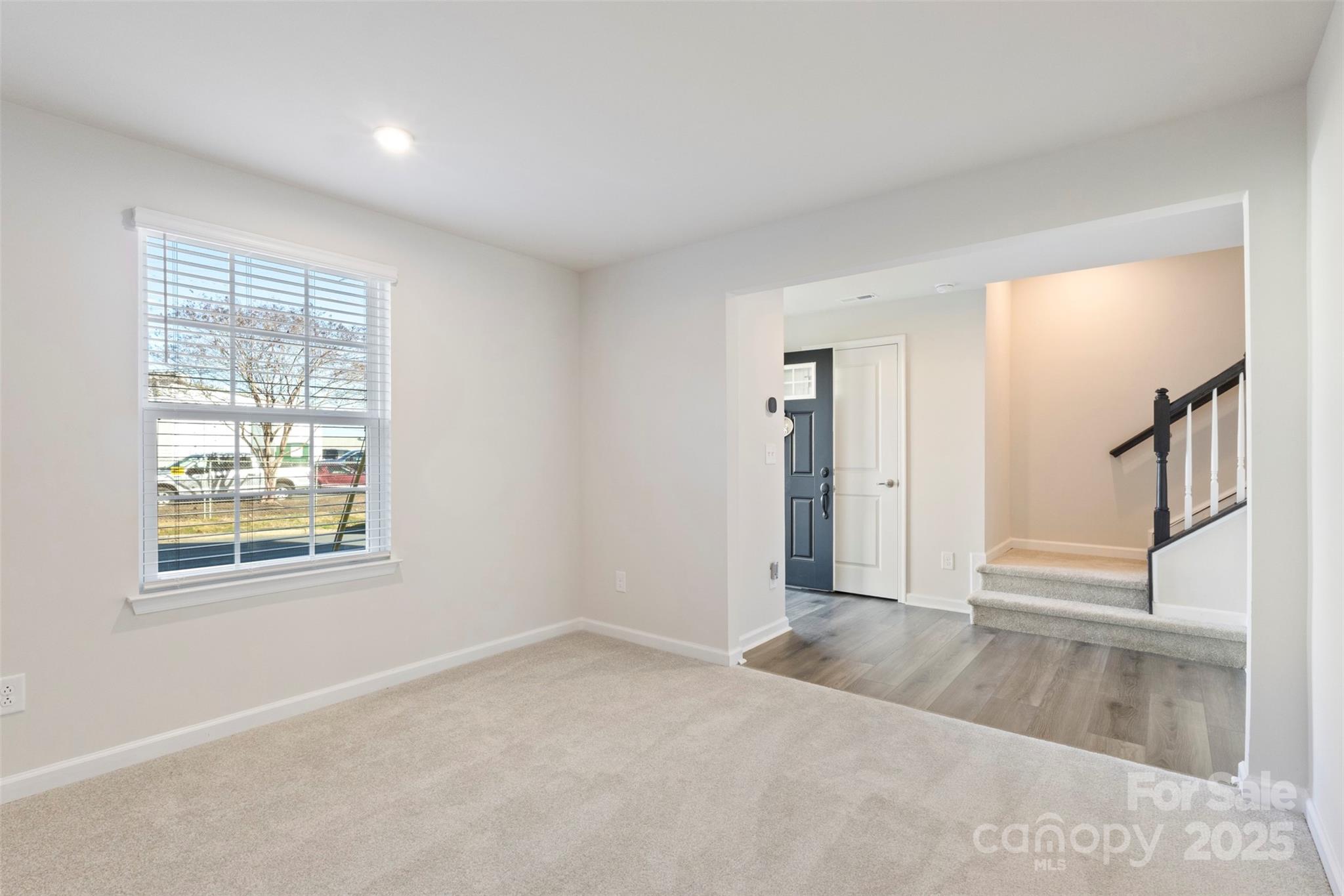 2016 Tupelo Grove Lane Property Photo 7