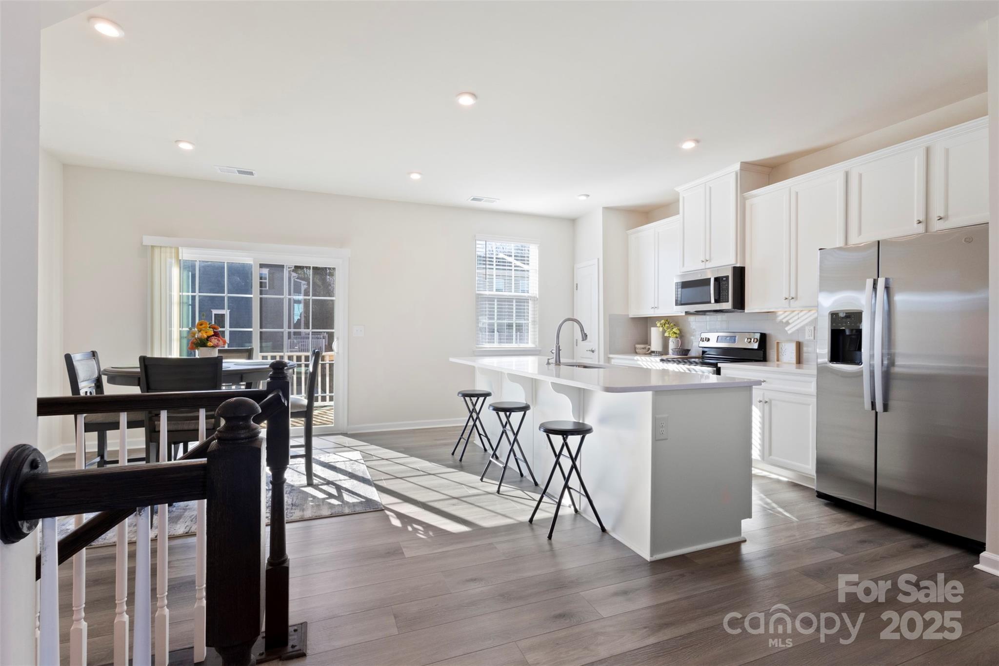 2016 Tupelo Grove Lane Property Photo 9