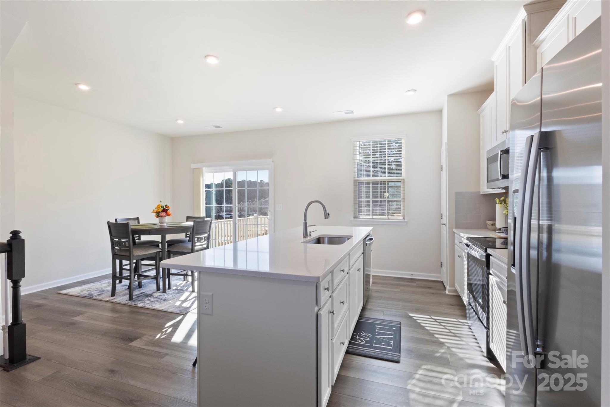 2016 Tupelo Grove Lane Property Photo 17
