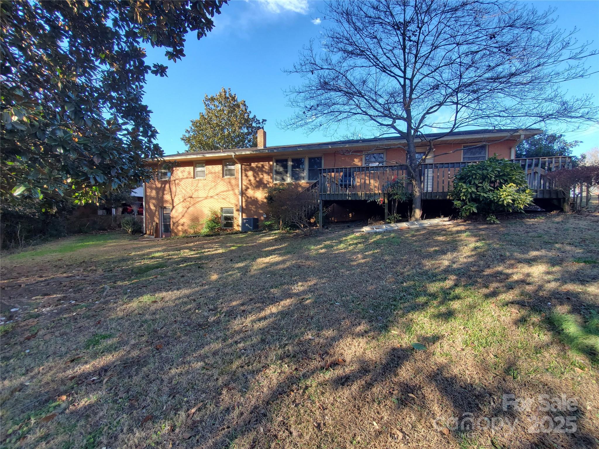 1303 Hunt Street Property Photo 13