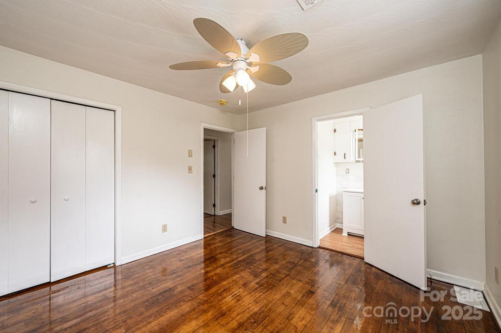 3398 Shamrock Heights Property Photo 14