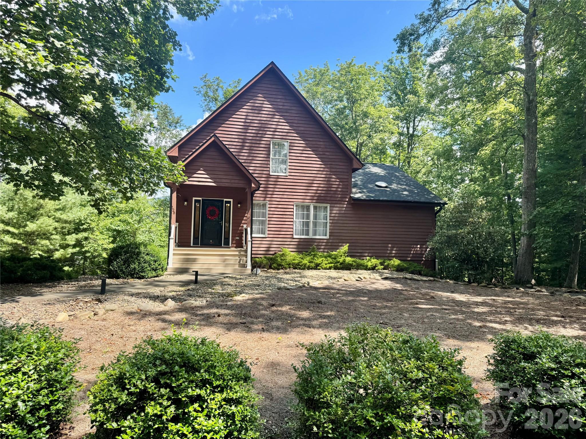 125 Buffalo Trail Property Photo 4