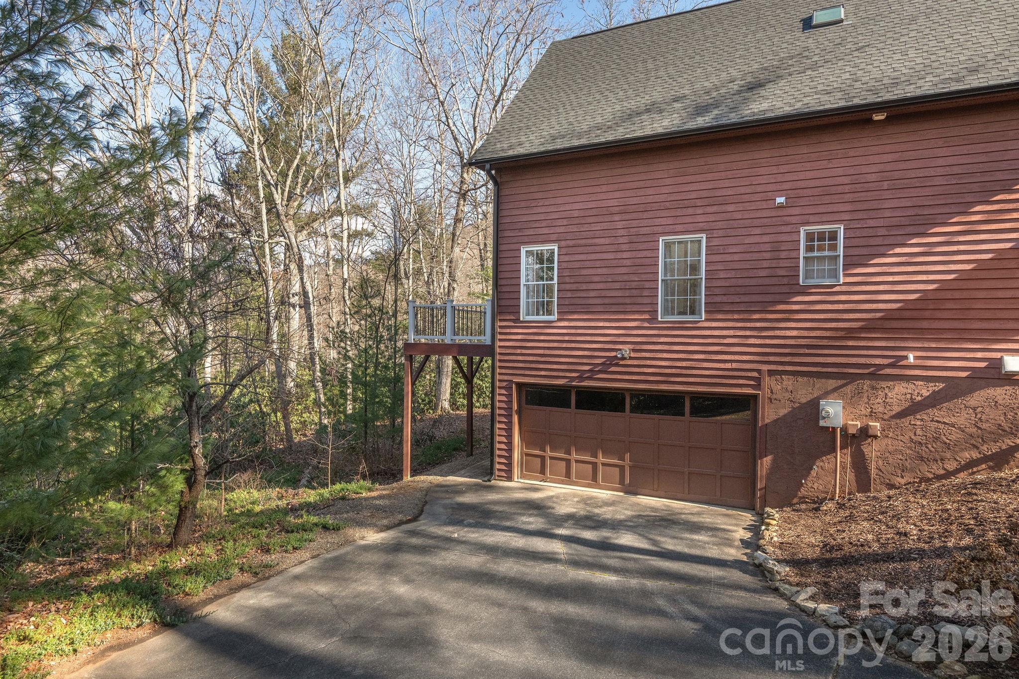 125 Buffalo Trail Property Photo 34