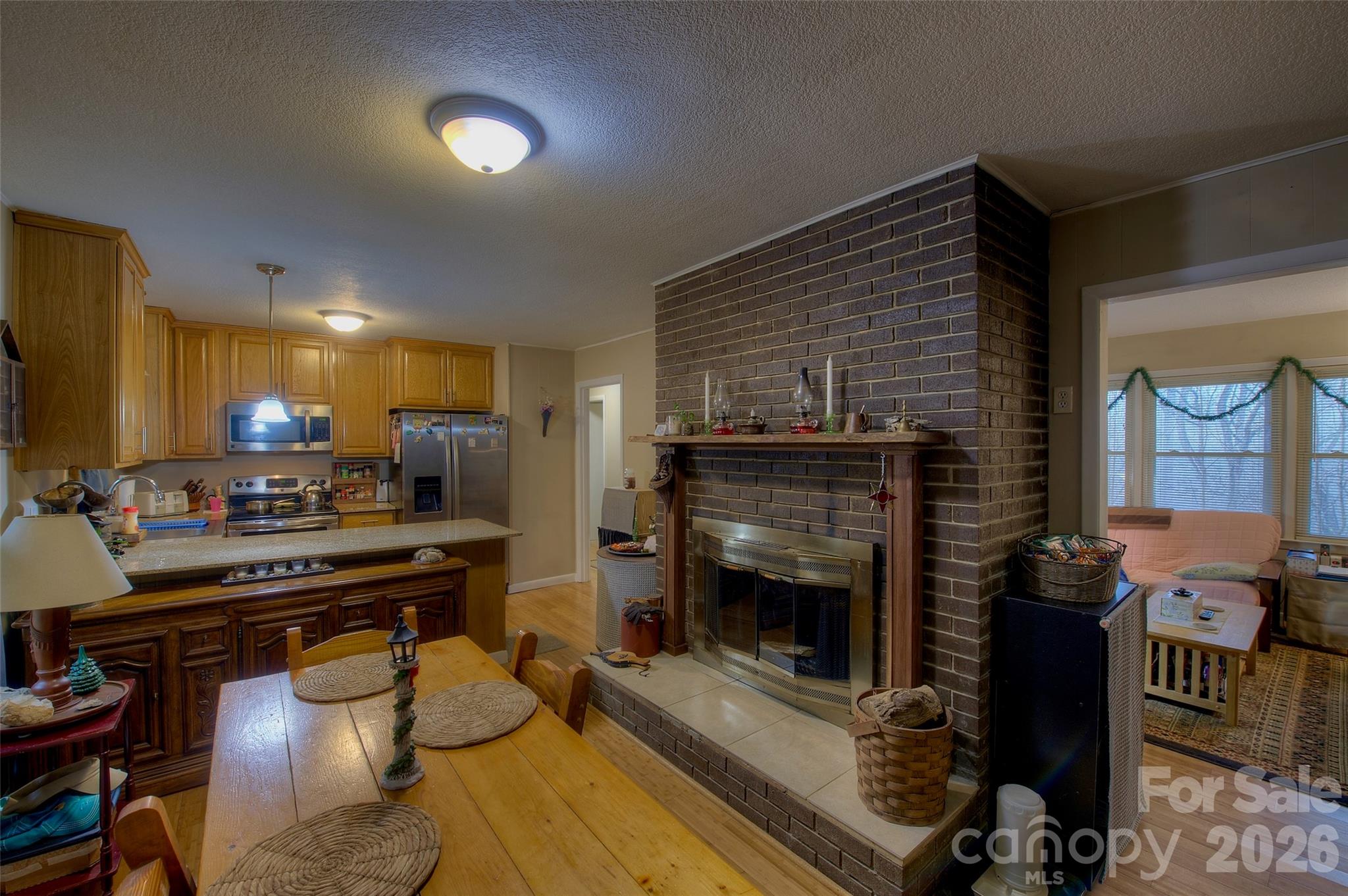 583 Deer Park Lake Road Property Photo 5