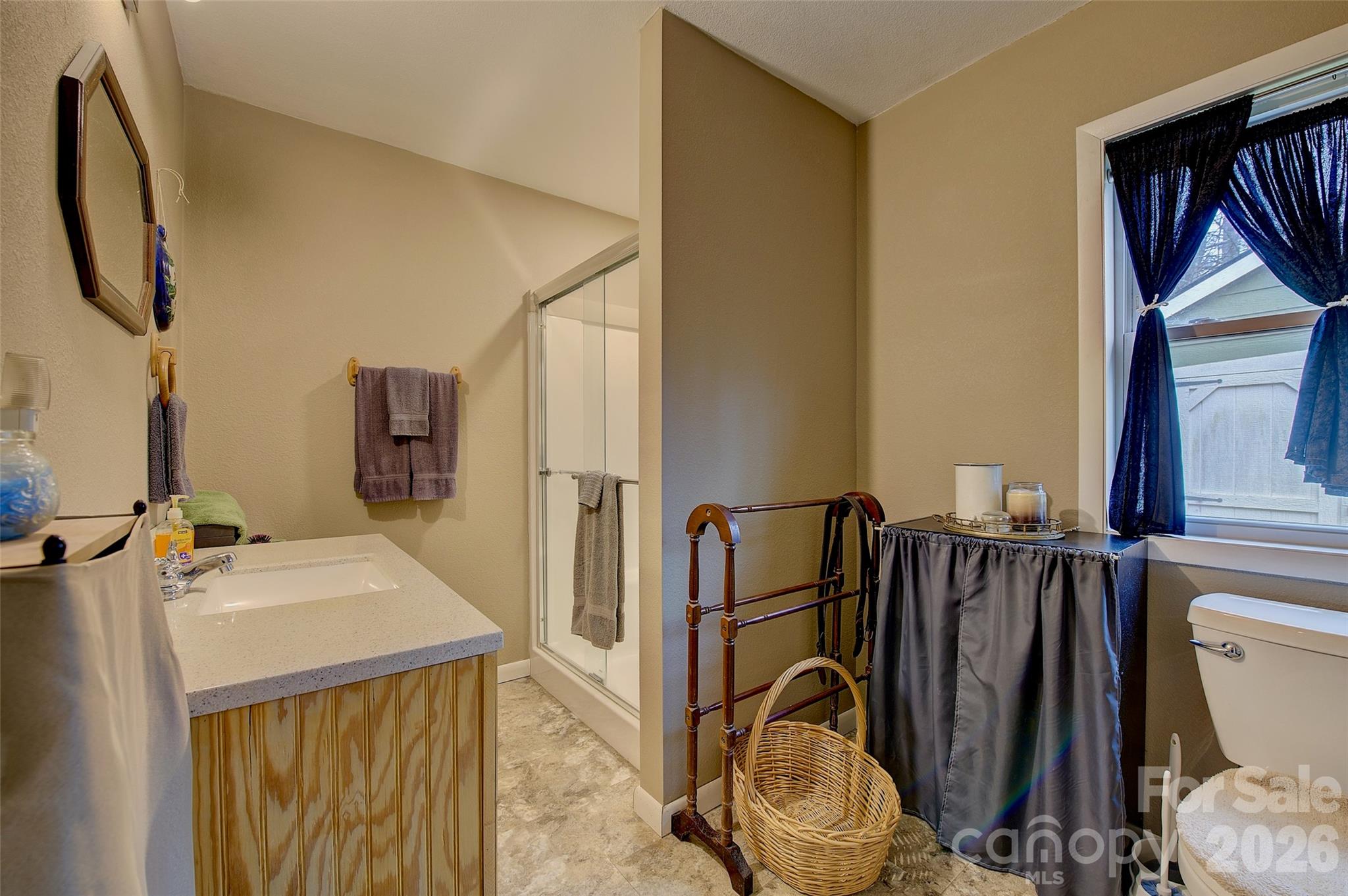 583 Deer Park Lake Road Property Photo 12