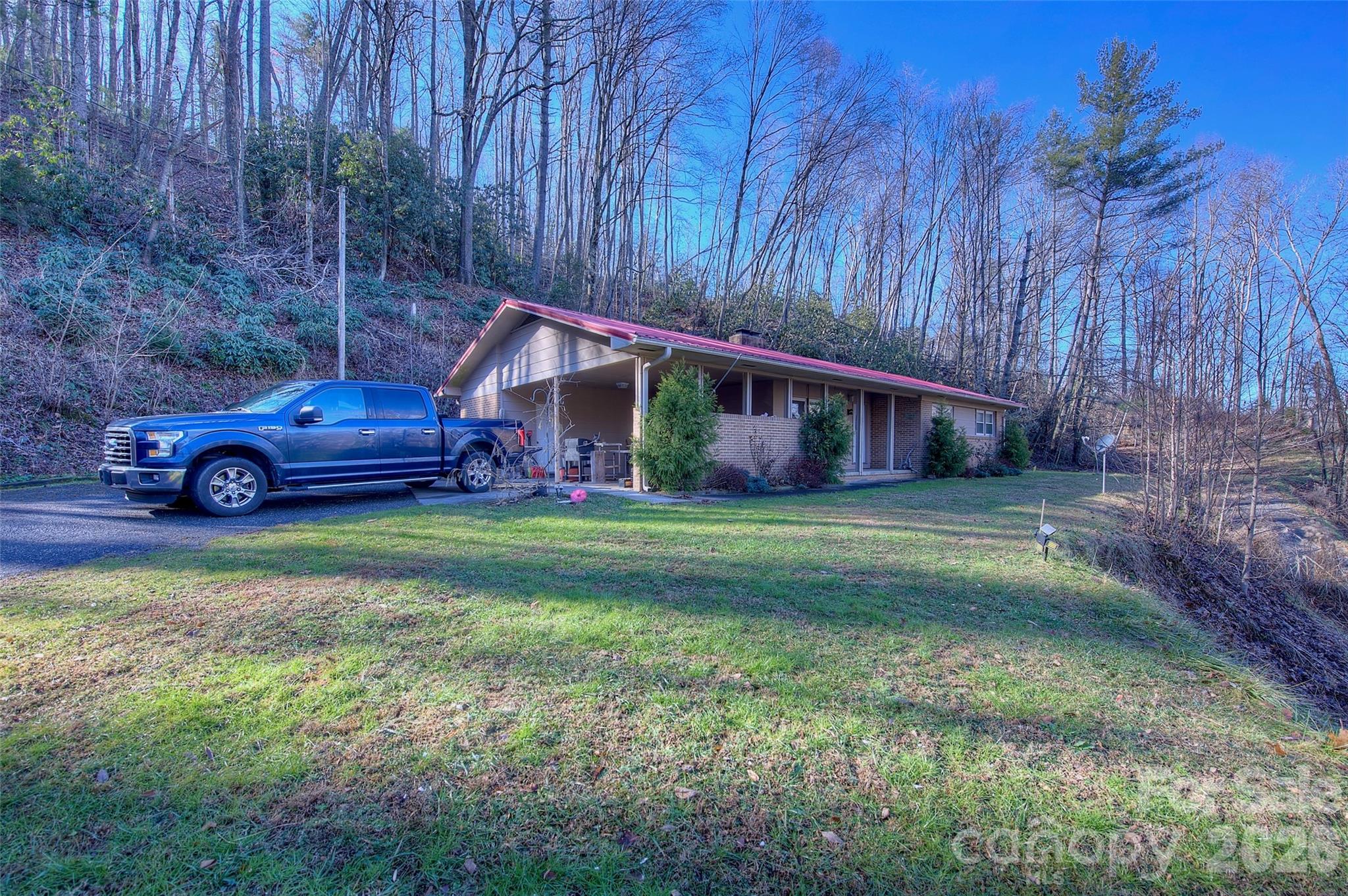 583 Deer Park Lake Road Property Photo 21
