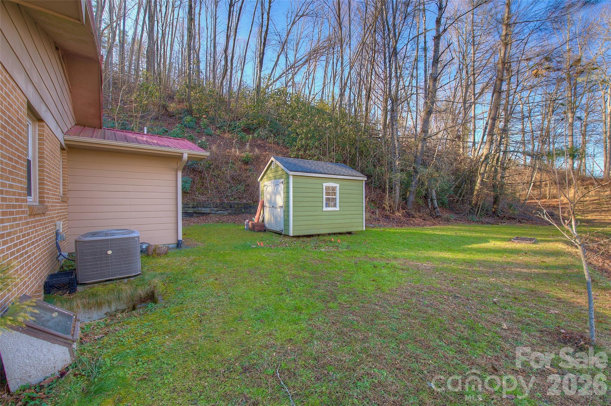 583 Deer Park Lake Road Property Photo 24