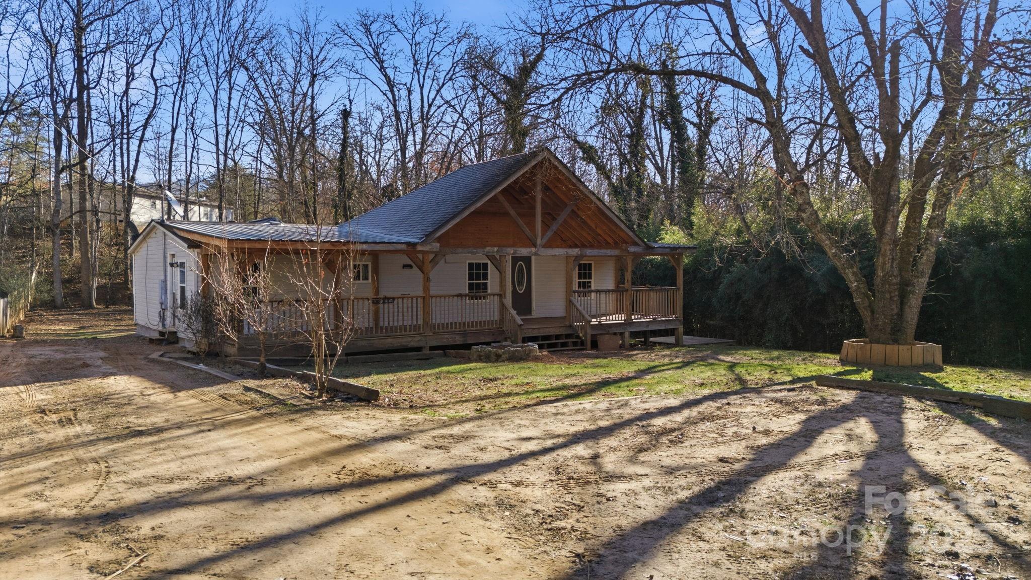 102 Garnett Trace Road Property Photo 1