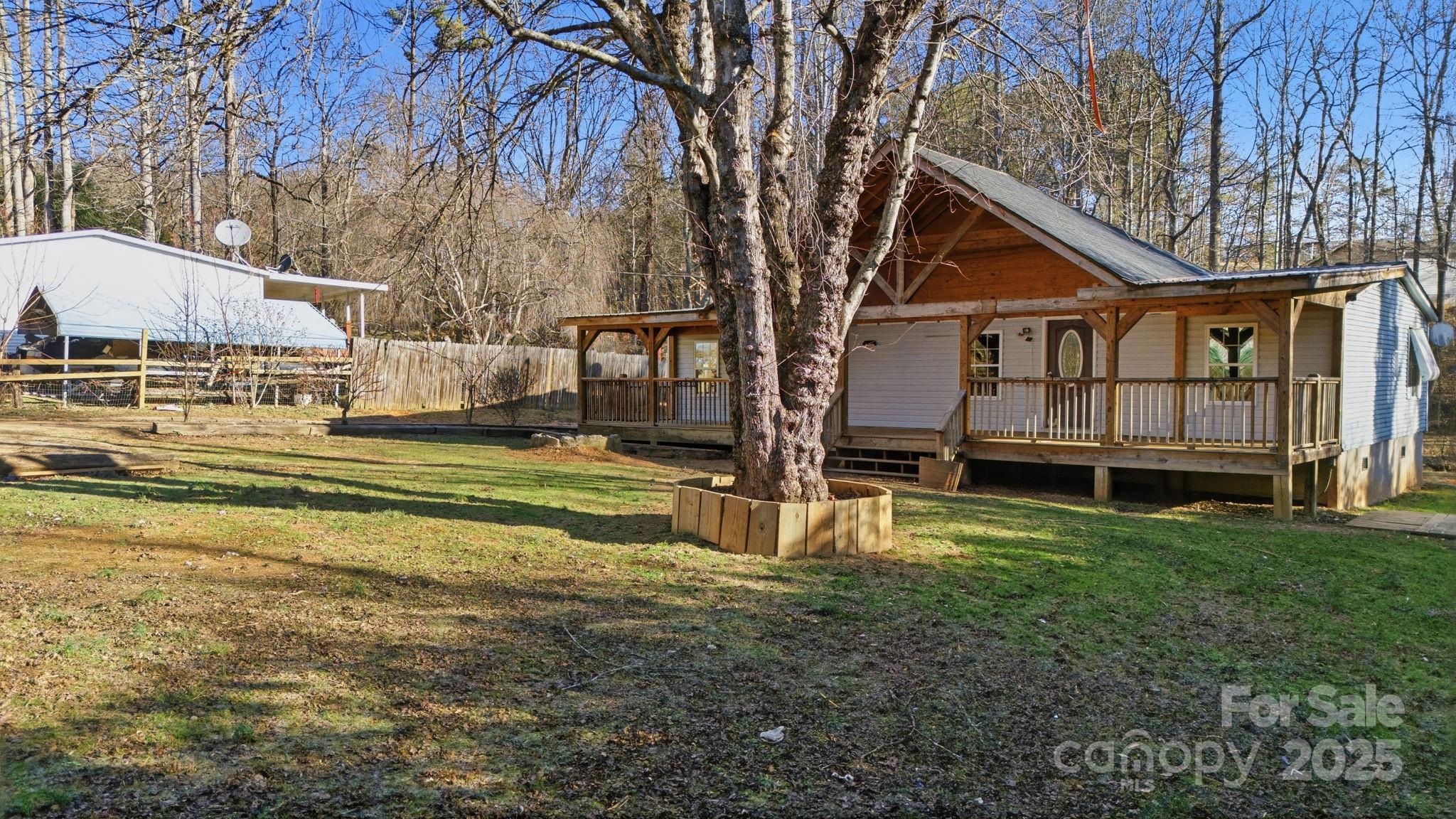 102 Garnett Trace Road Property Photo 2