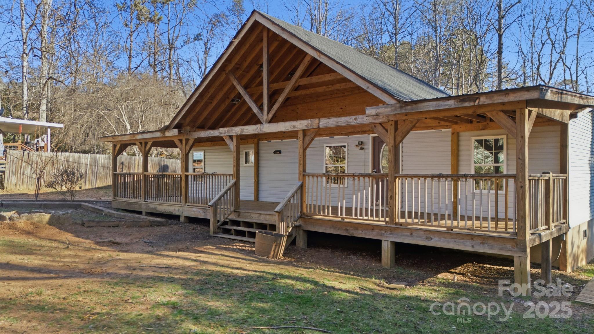 102 Garnett Trace Road Property Photo 3