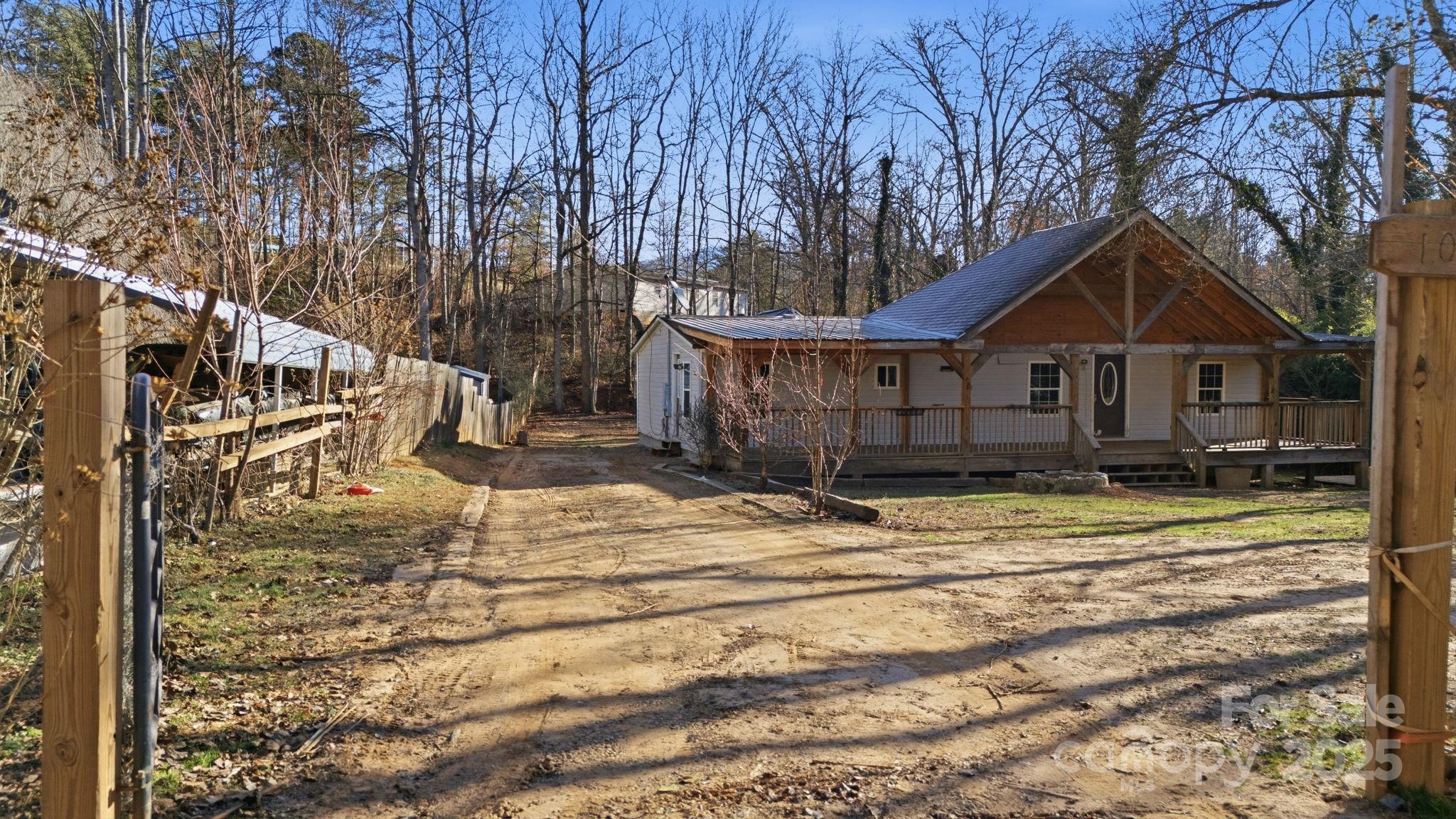 102 Garnett Trace Road Property Photo 4