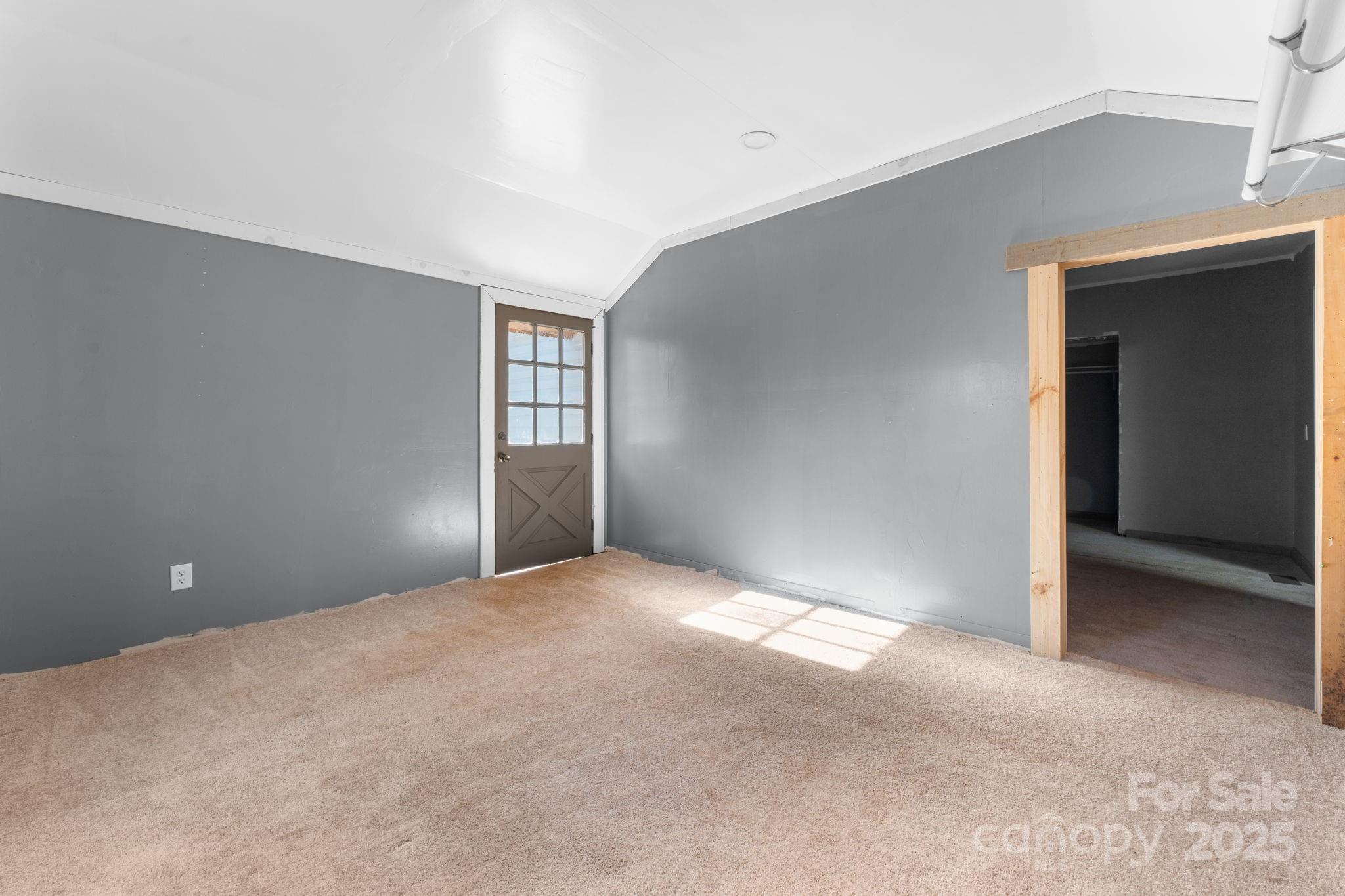 102 Garnett Trace Road Property Photo 29