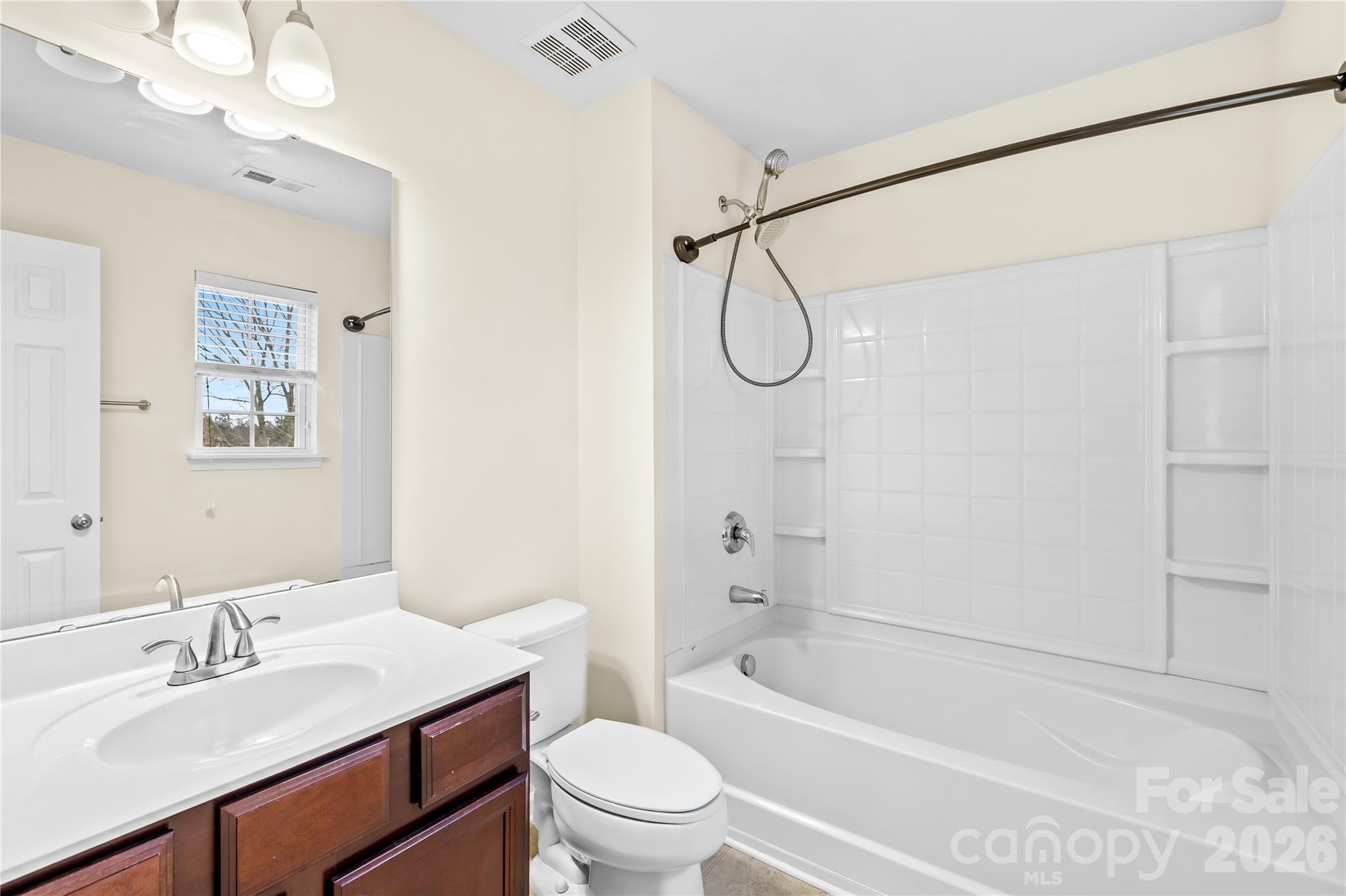 15558 Stronvar House Lane Property Photo 24