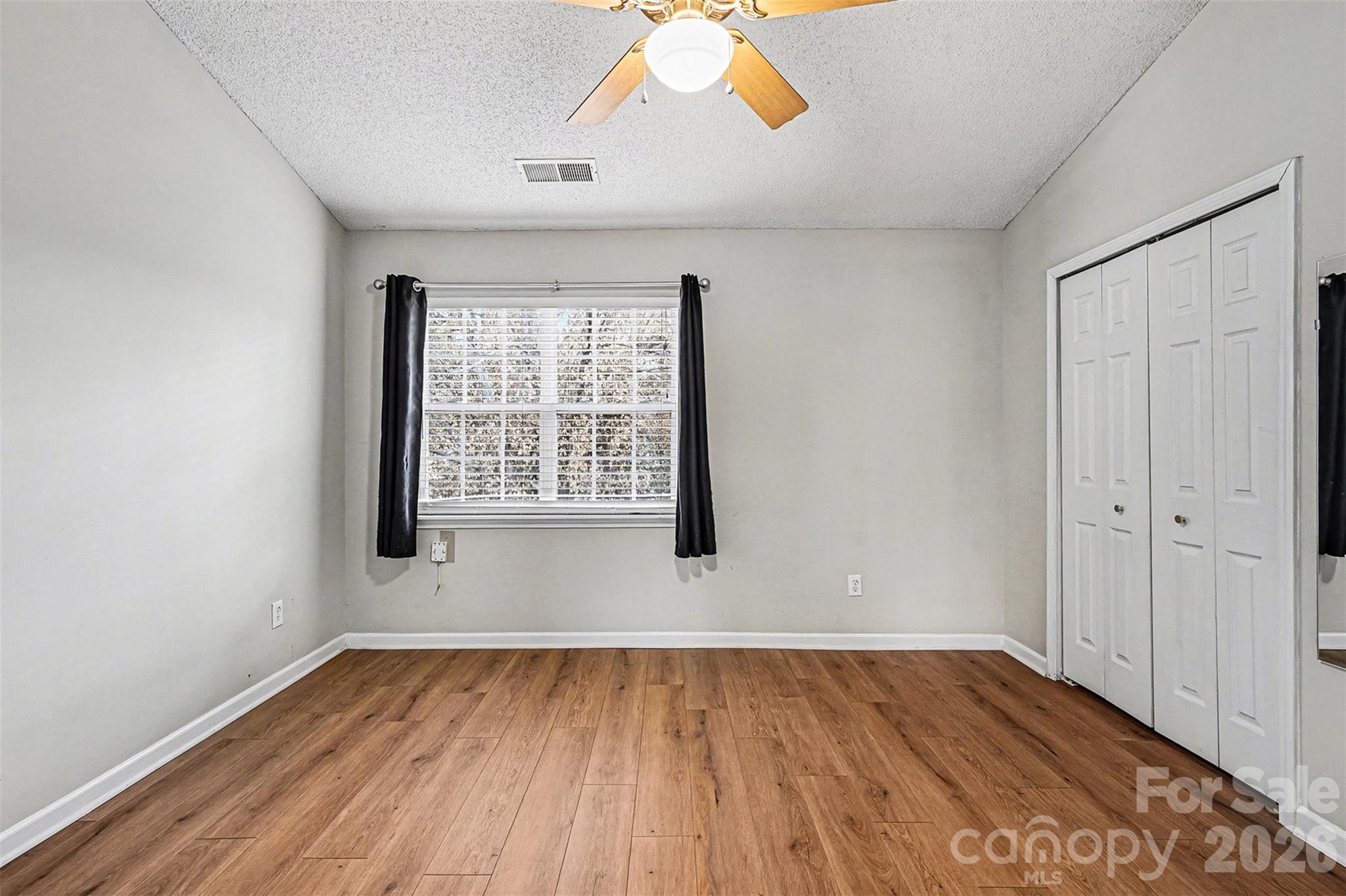 1825 Birch Heights Court Property Photo 7