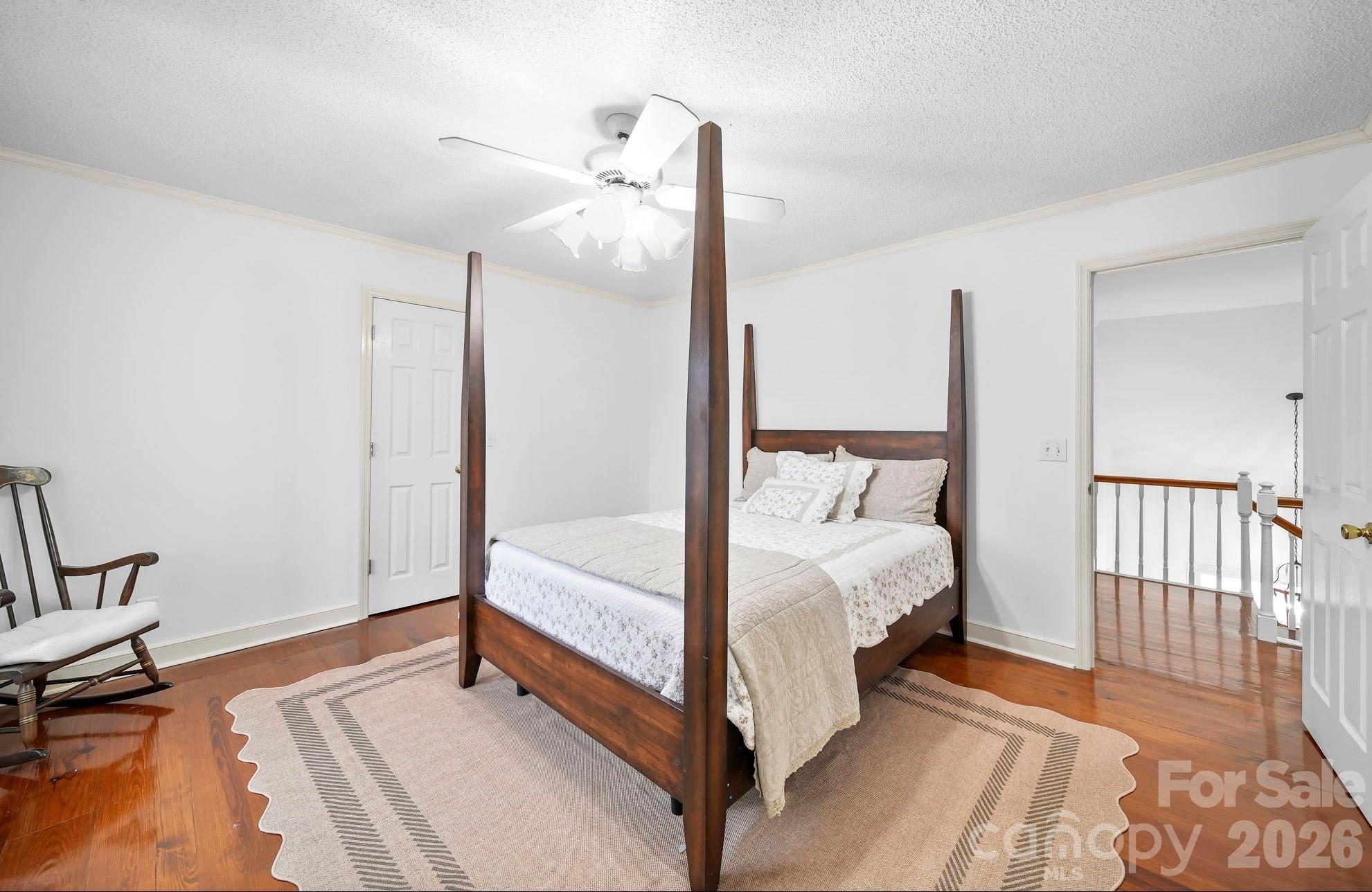 1004 Four Mile Loop Property Photo 19