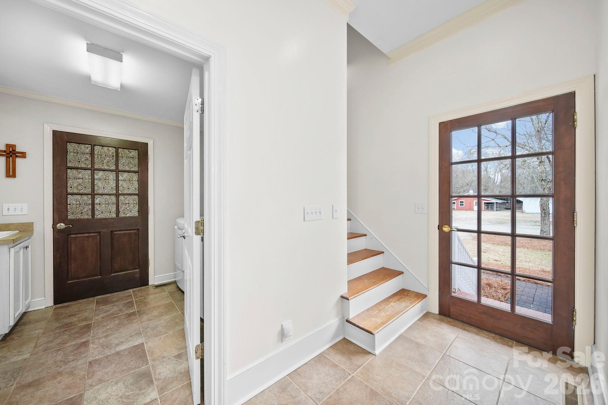 1004 Four Mile Loop Property Photo 25